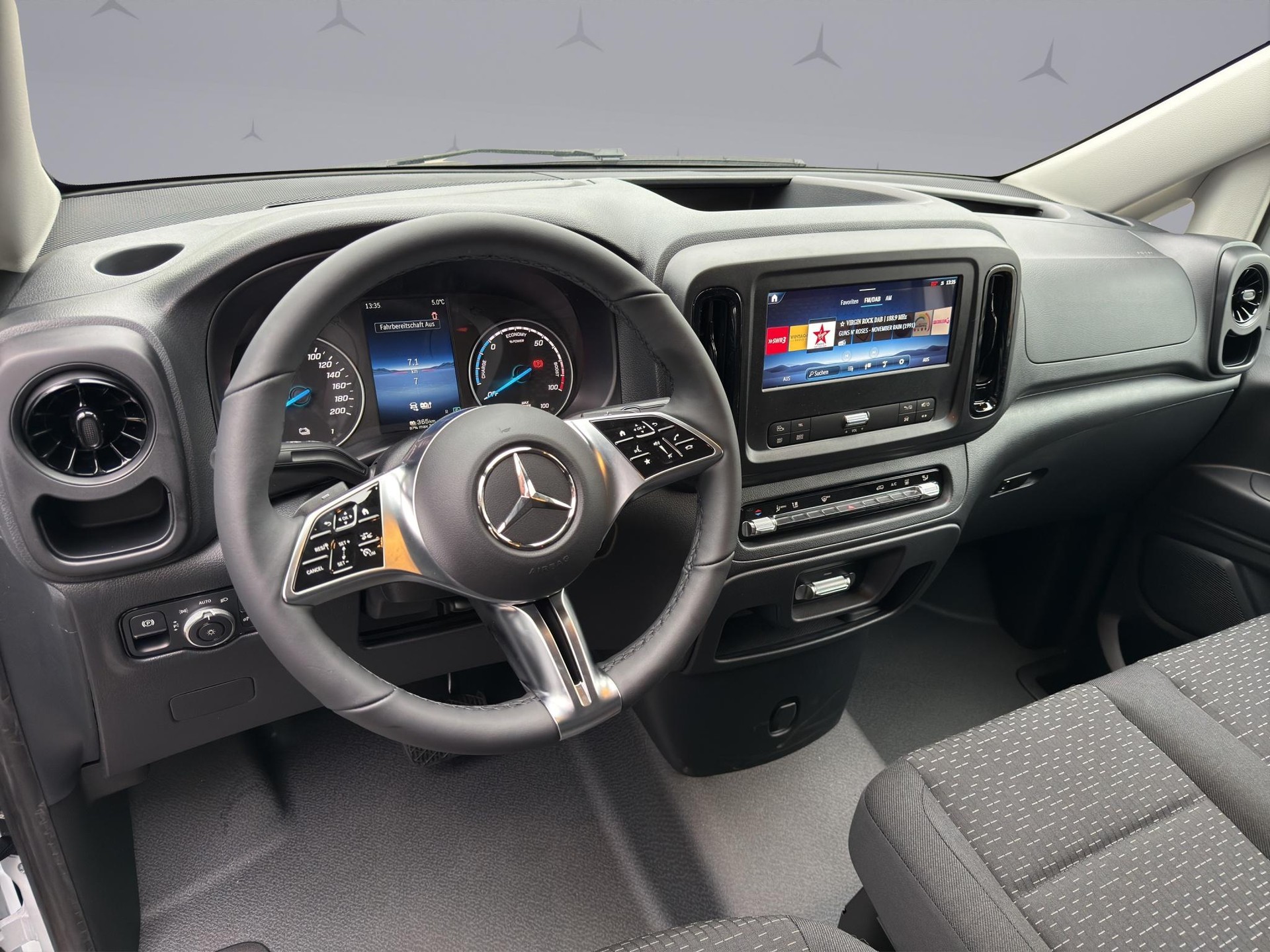 MERCEDES-BENZ eVito 129 Kasten L 90 kWh Pro-image-11
