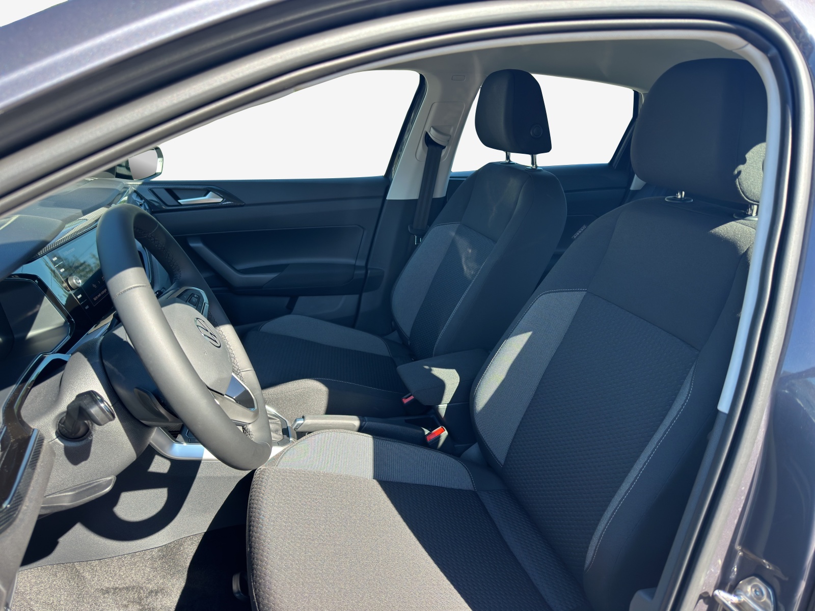 VW Polo LI 1.0TSI 95PS-image-7