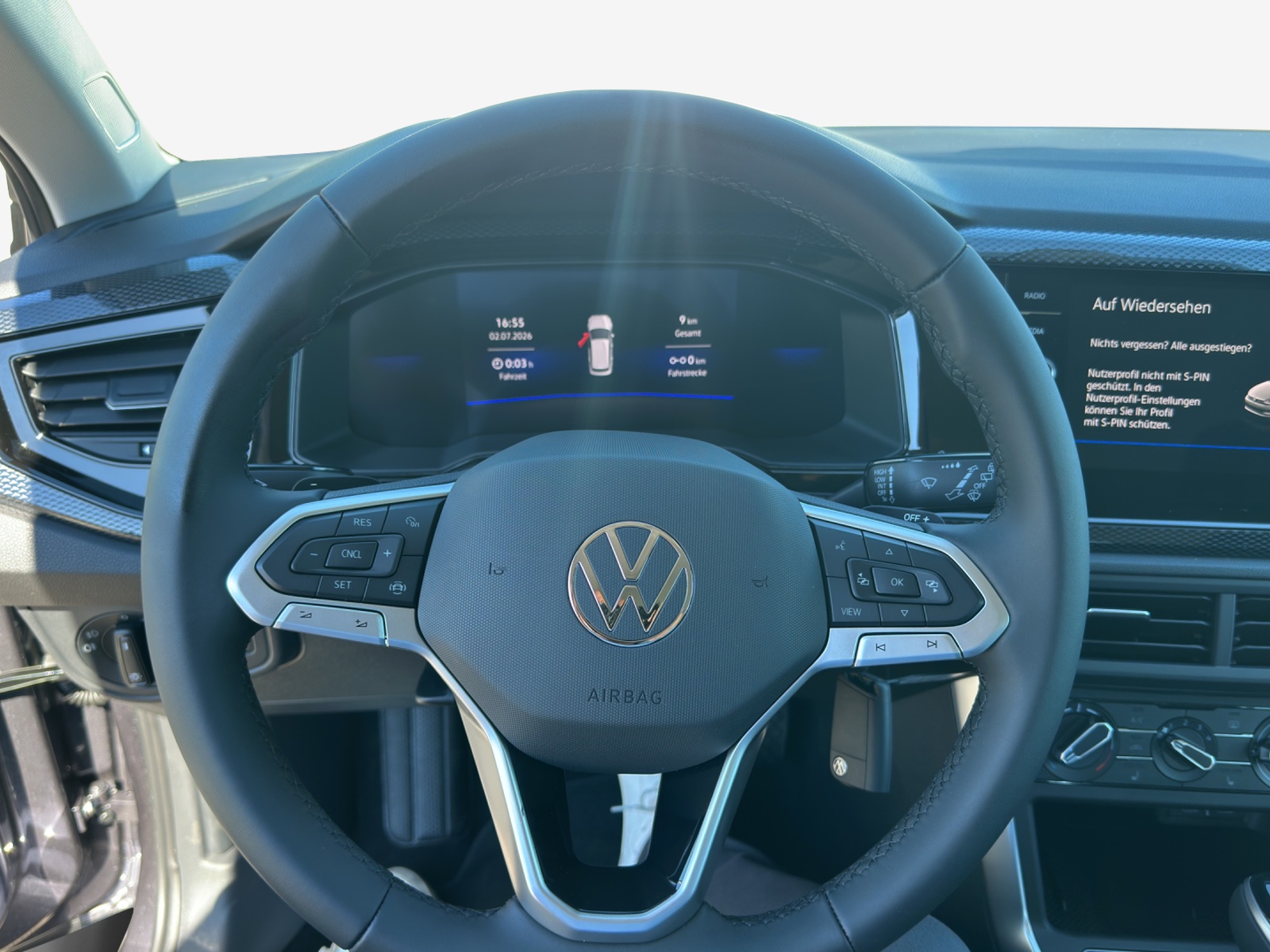 VW Polo LI 1.0TSI 95PS-image-9