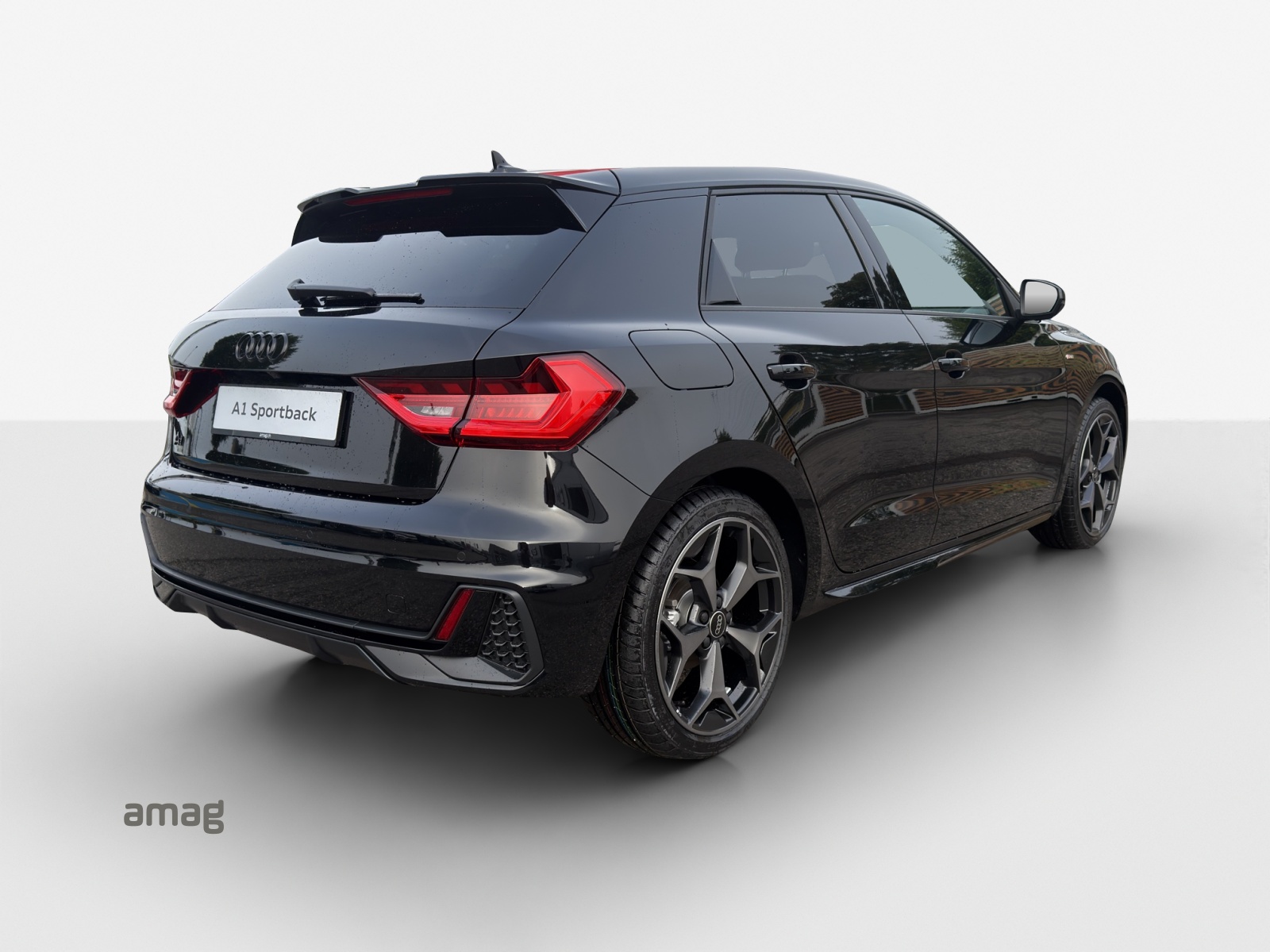 AUDI A1 Sportback 30 TFSI S Line Attraction S-tronic-image-4