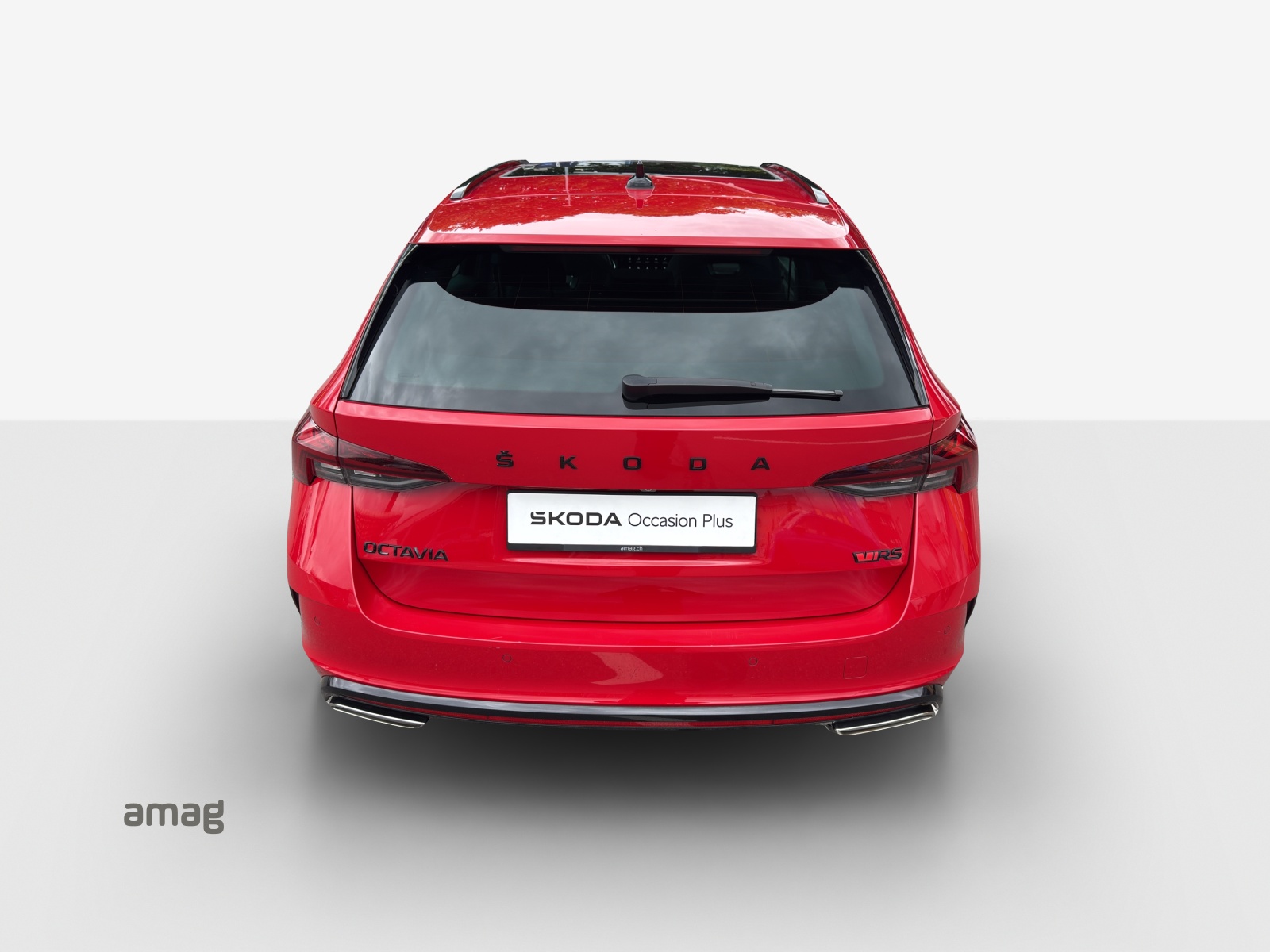 SKODA Octavia Combi 2.0 TSI DSG RS-image-3
