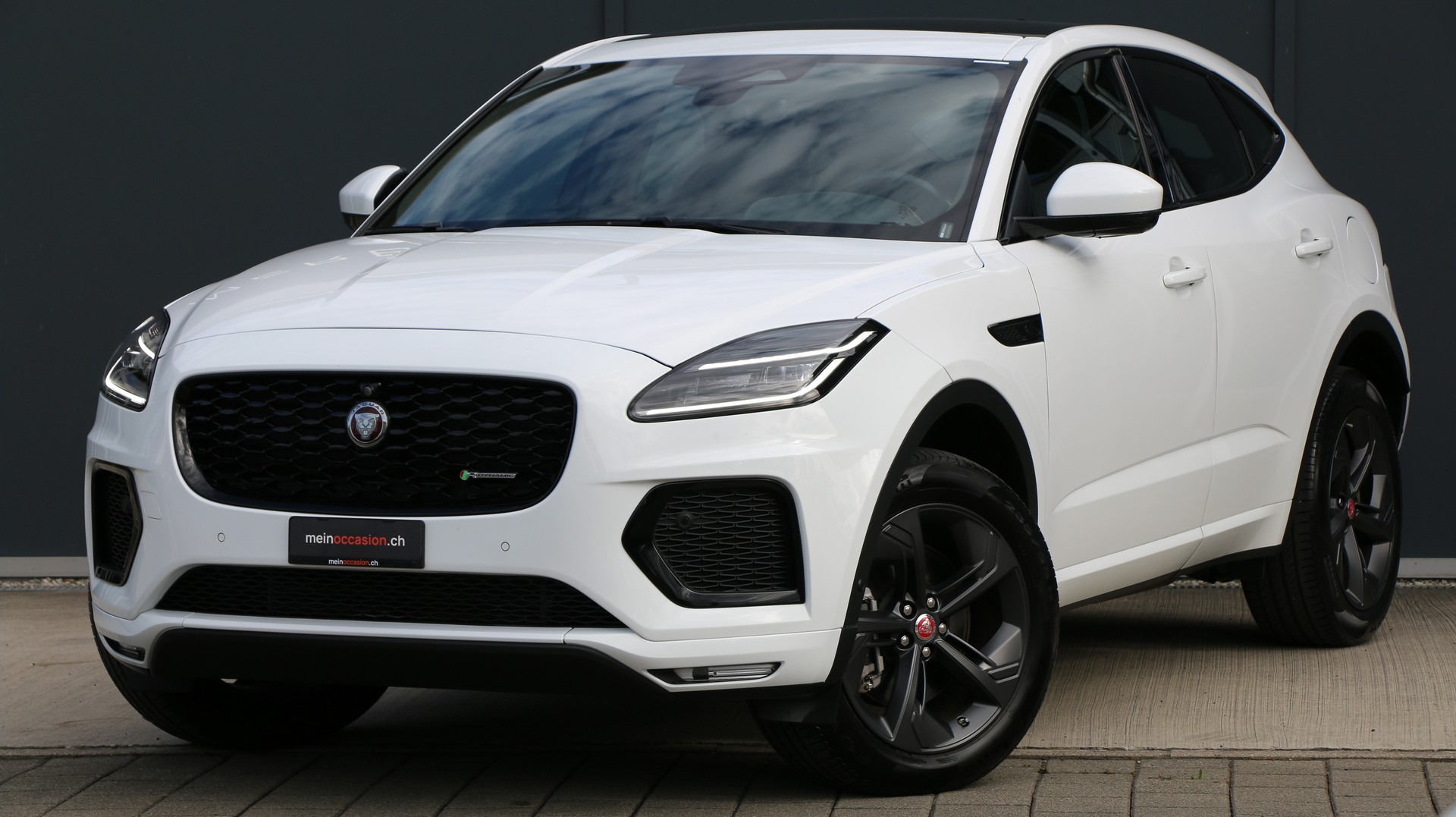 JAGUAR E-Pace 1.5 P300e AWD SE-image-0