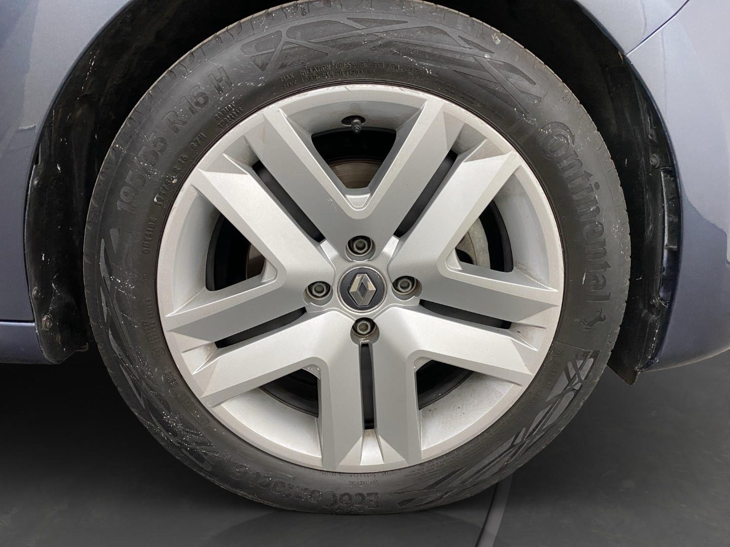 RENAULT Clio 1.0 Zen CVT-image-25