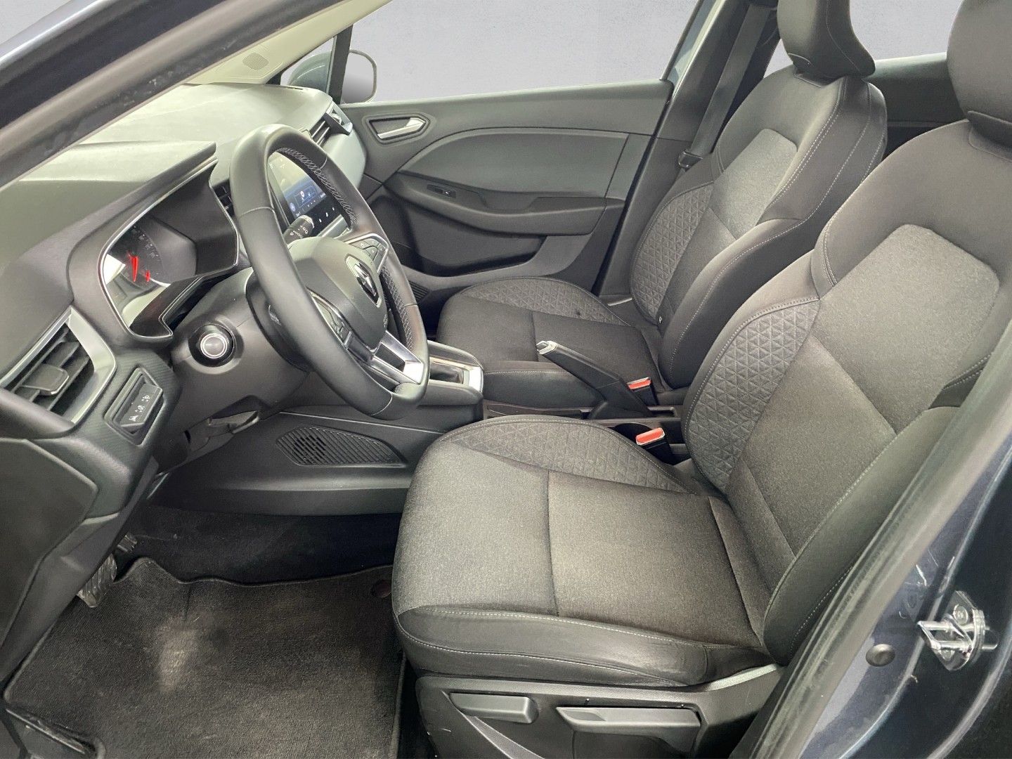 RENAULT Clio 1.0 Zen CVT-image-8