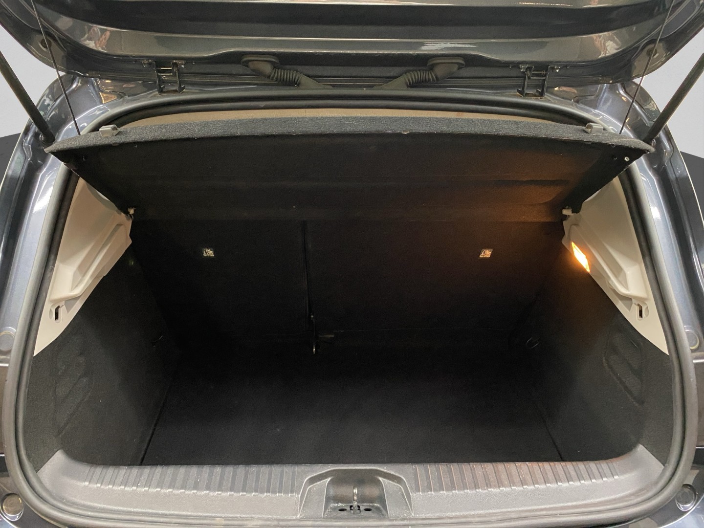 RENAULT Clio 1.0 Zen CVT-image-24
