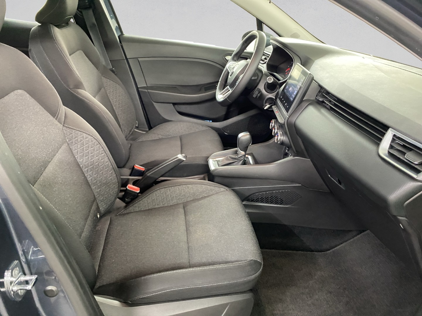 RENAULT Clio 1.0 Zen CVT-image-9