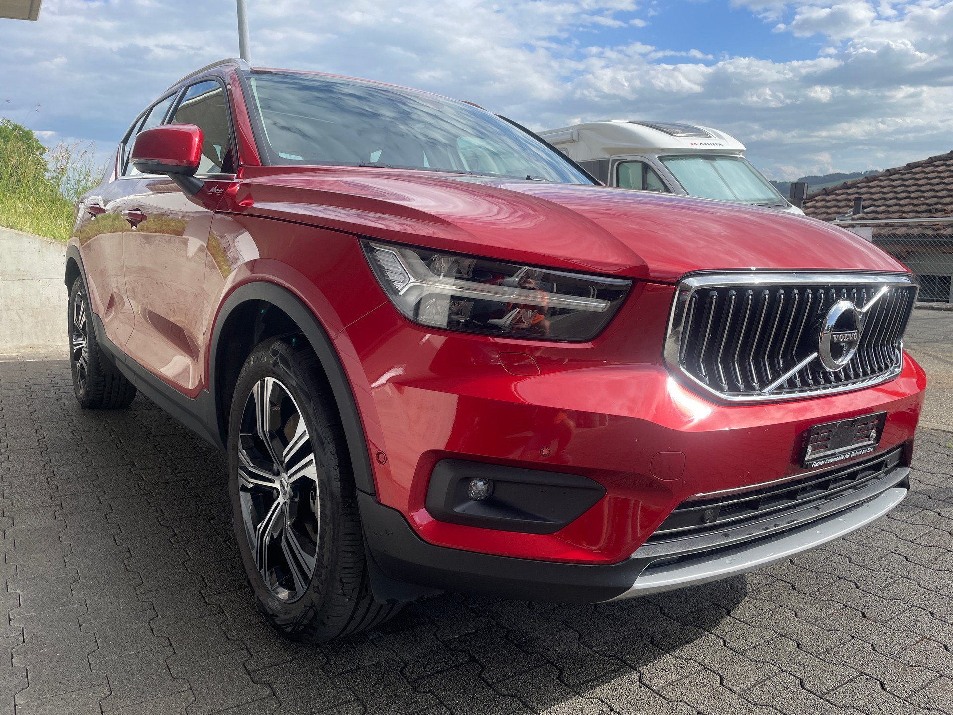 VOLVO 1.5 T5 TE Inscription-image-1