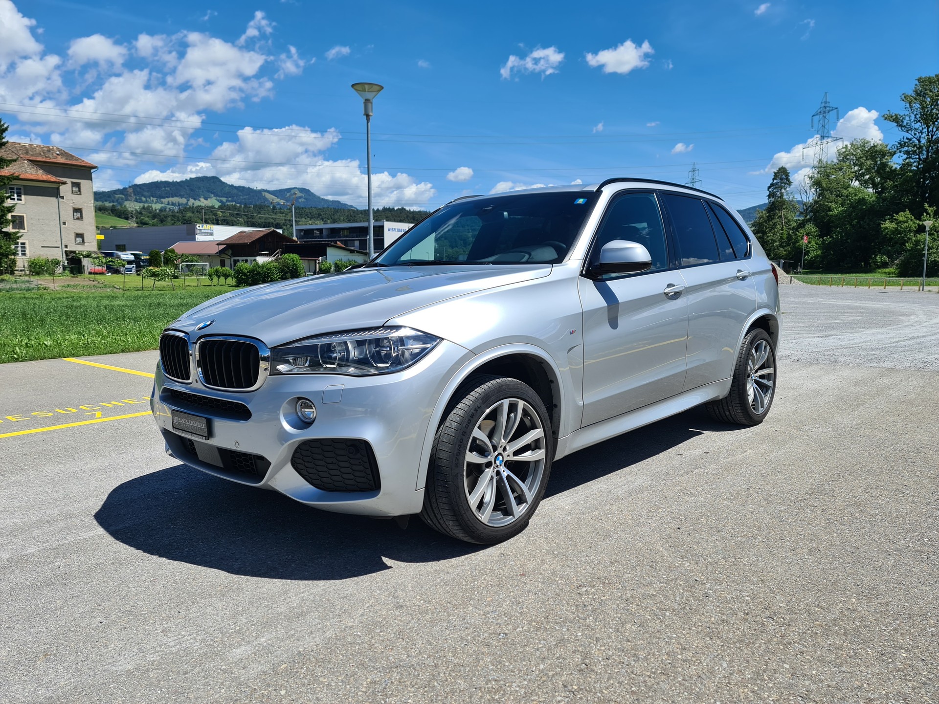 BMW X5 xDrive 30d Pure M Sport Steptronic-image-0