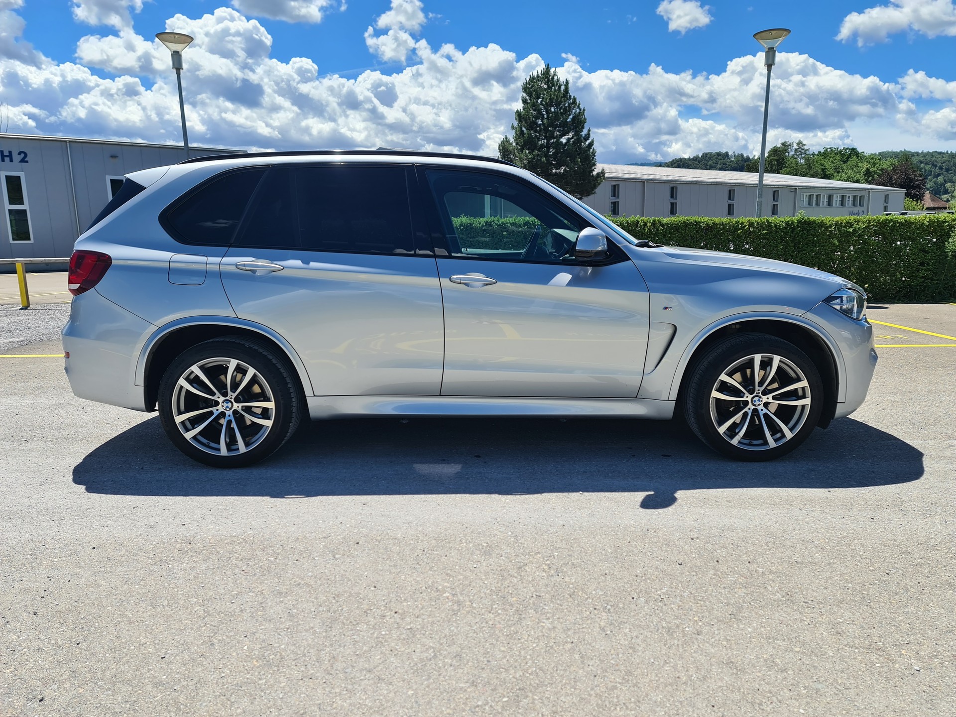 BMW X5 xDrive 30d Pure M Sport Steptronic-image-4