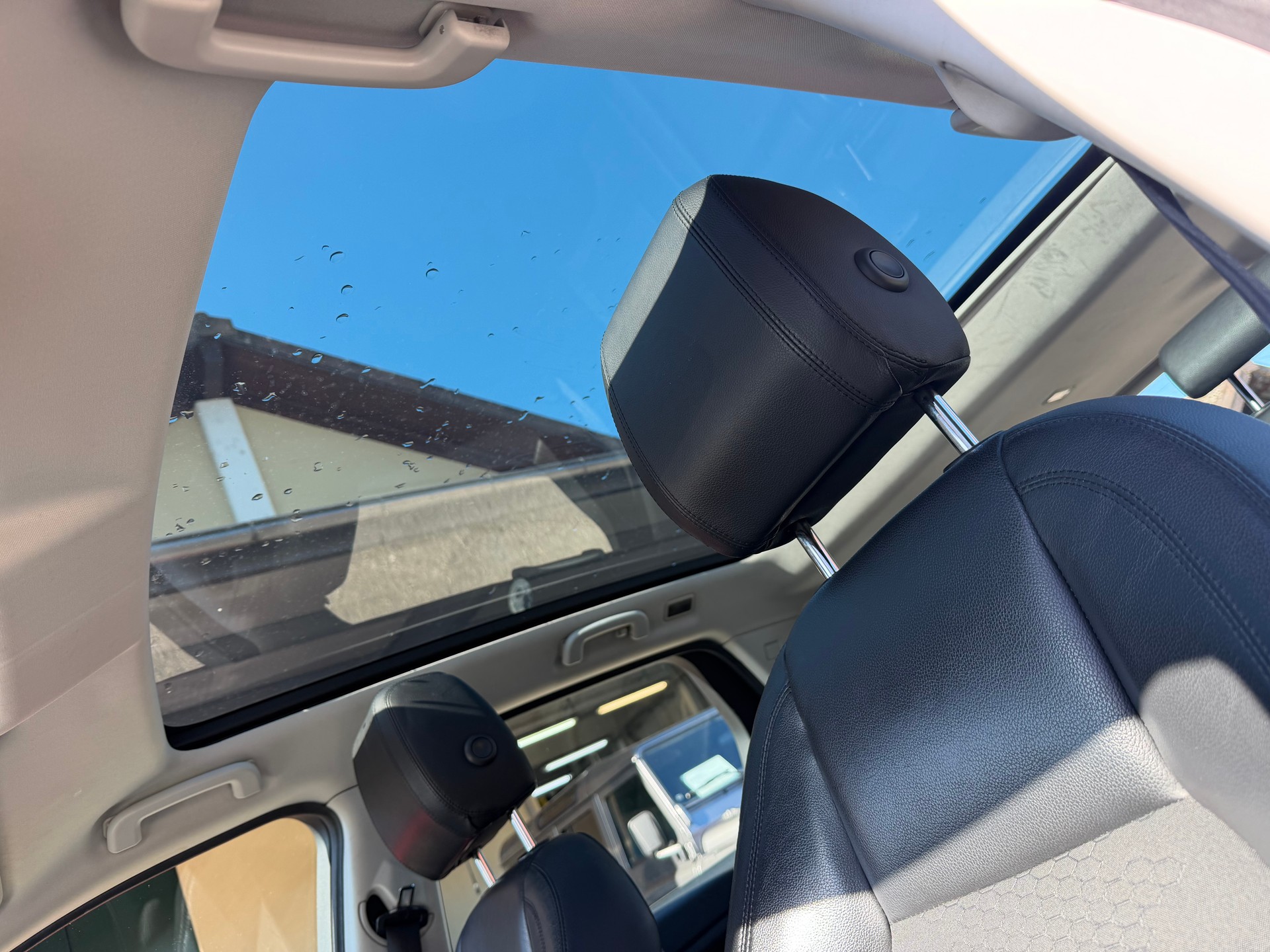 LAND ROVER Discovery Sport 2.0 TD4 Pure AT9-image-11