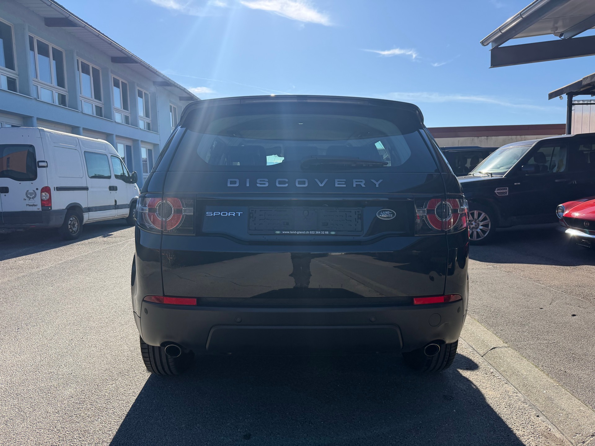 LAND ROVER Discovery Sport 2.0 TD4 Pure AT9-image-5