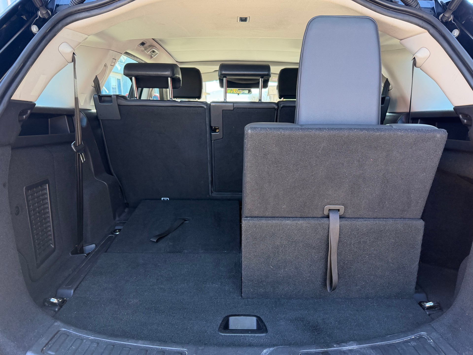 LAND ROVER Discovery Sport 2.0 TD4 Pure AT9-image-8