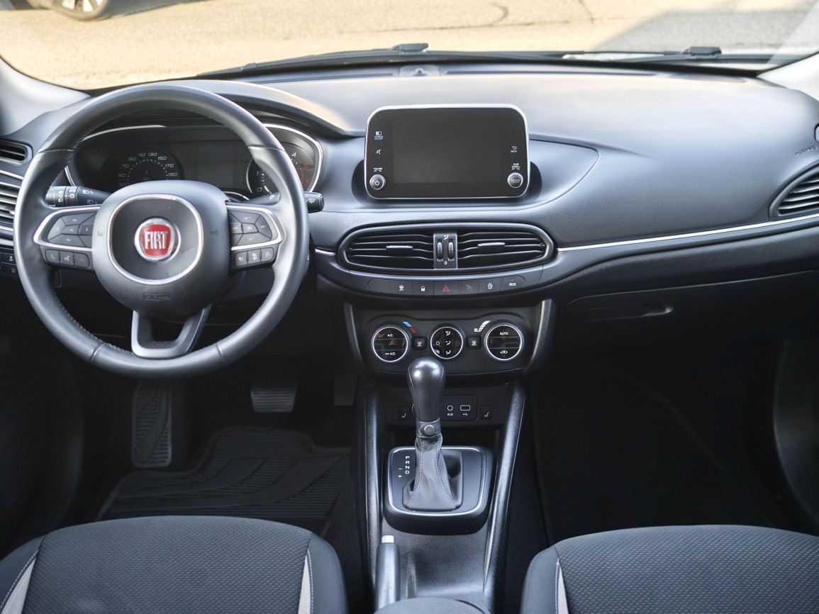 FIAT Tipo SW 1.6 JTD Lounge DCT-image-12