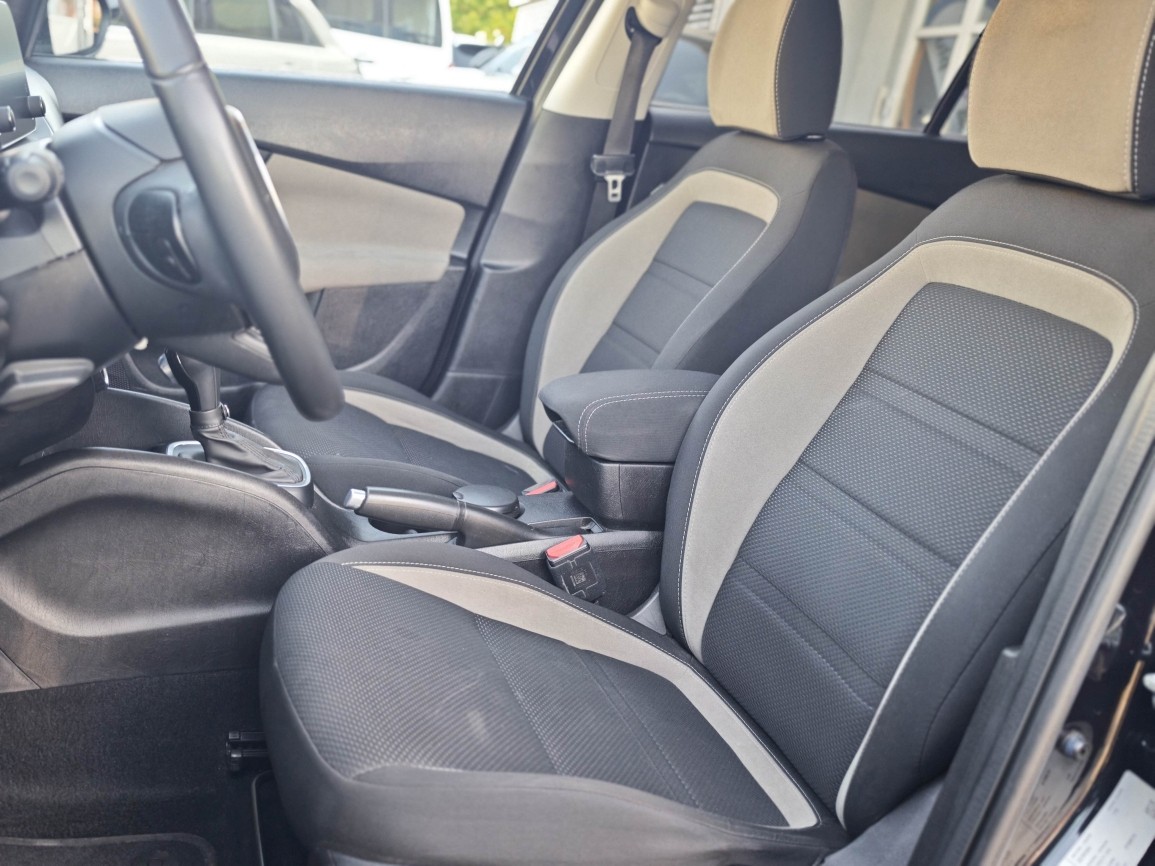 FIAT Tipo SW 1.6 JTD Lounge DCT-image-4