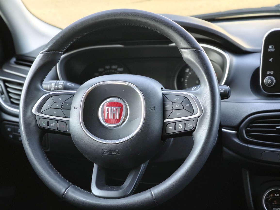 FIAT Tipo SW 1.6 JTD Lounge DCT-image-14
