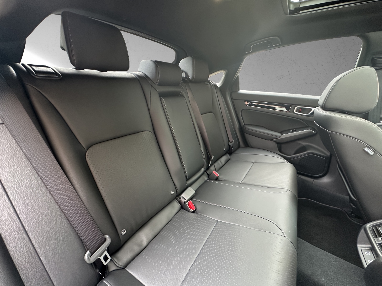 HONDA Civic 2.0 i-MMD HEV Advance-image-14