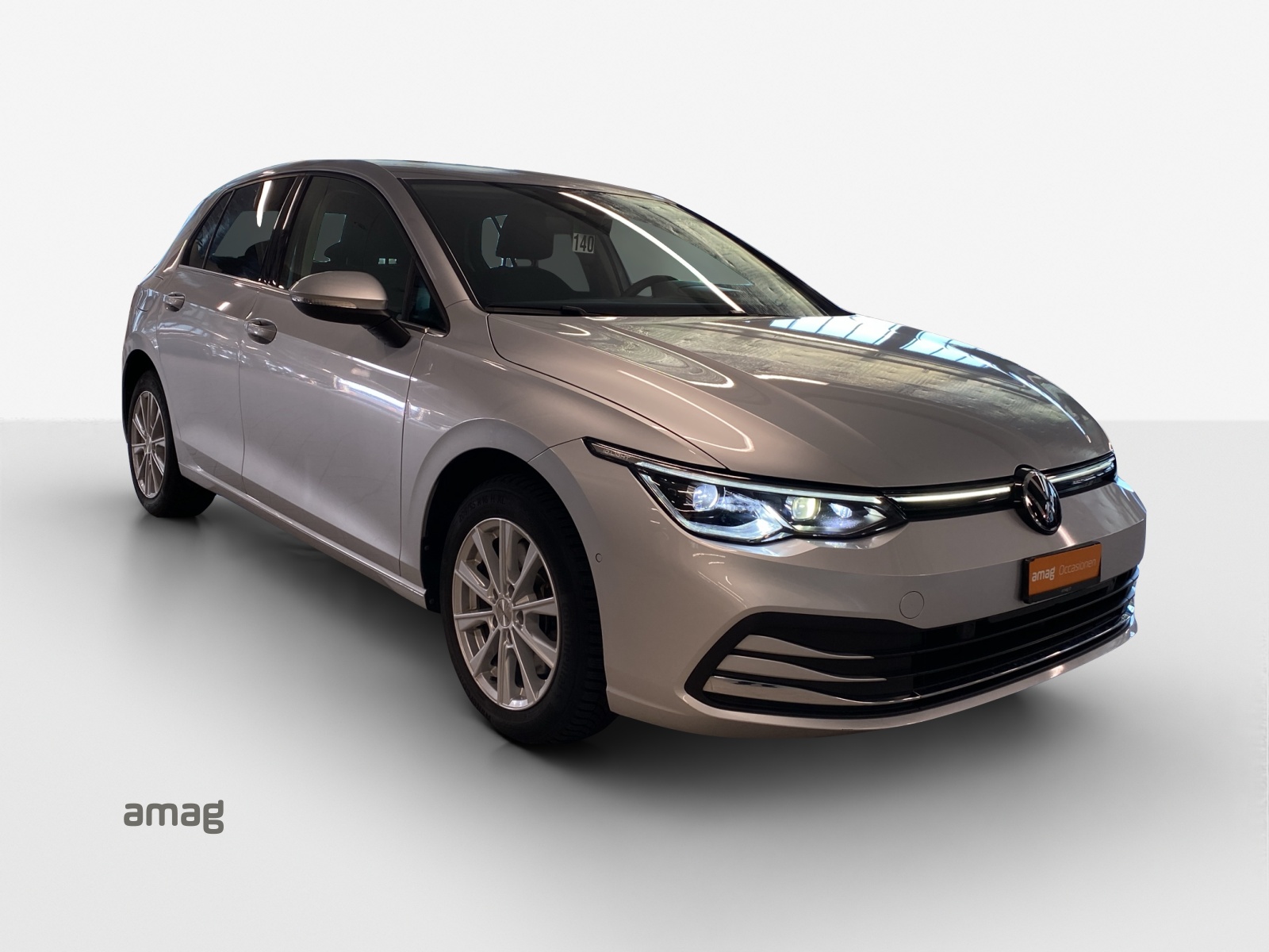 VW Golf 1.4 TSI PHEV Selection-image-6