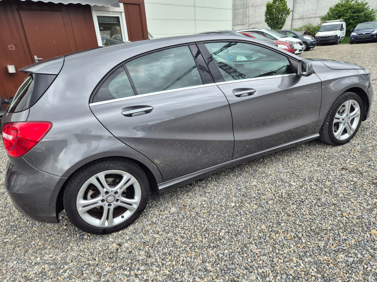 MERCEDES-BENZ A 180 Urban 7G-DCT-image-3