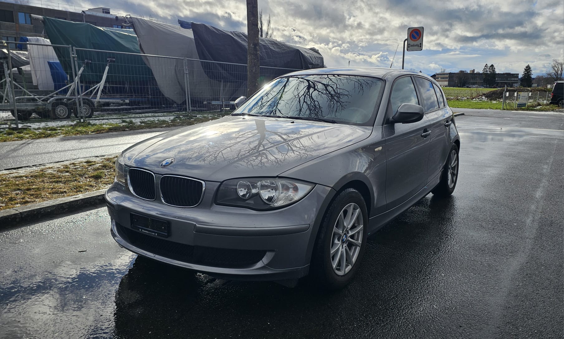 BMW 116i Dynamic Edition-image-3