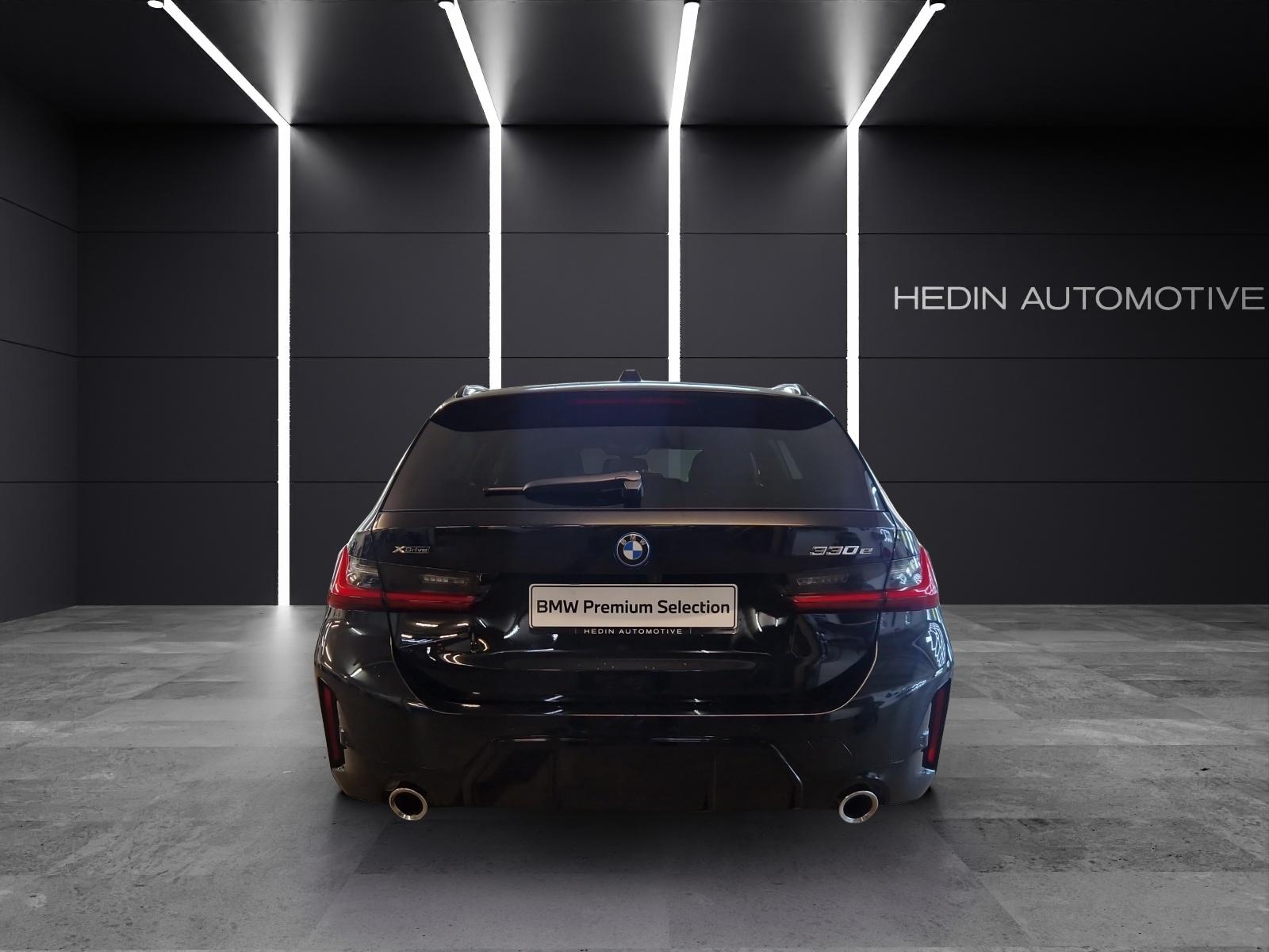 BMW 330e xDrive Touring-image-3