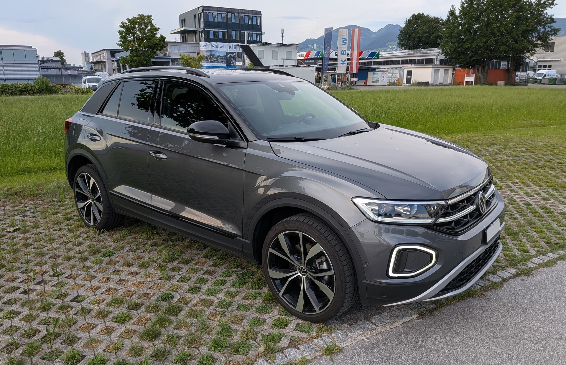 VW 2.0 TSI Style DSG 4motion-image-0