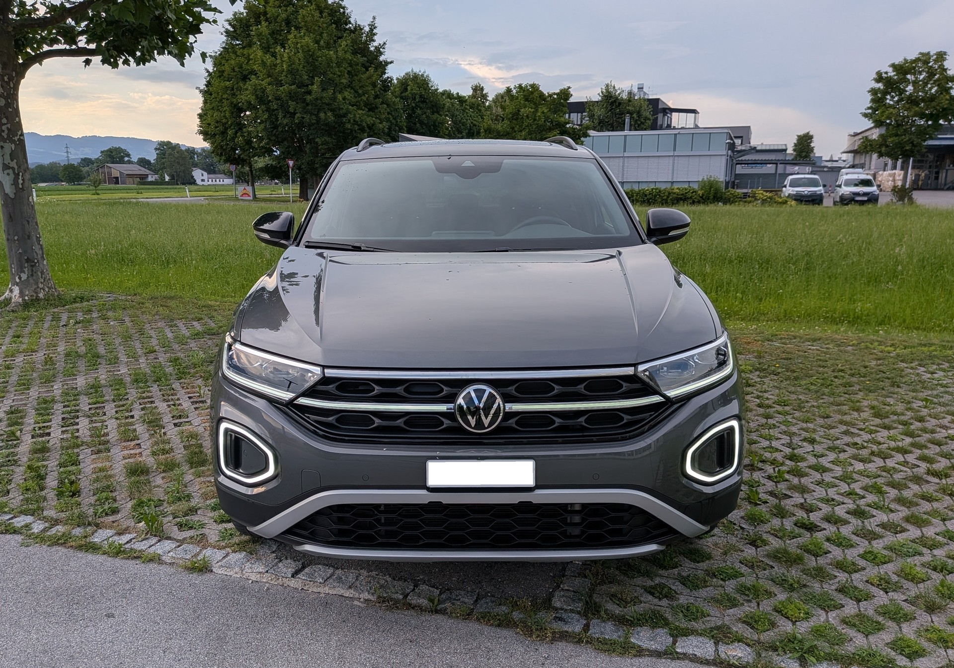 VW 2.0 TSI Style DSG 4motion-image-5