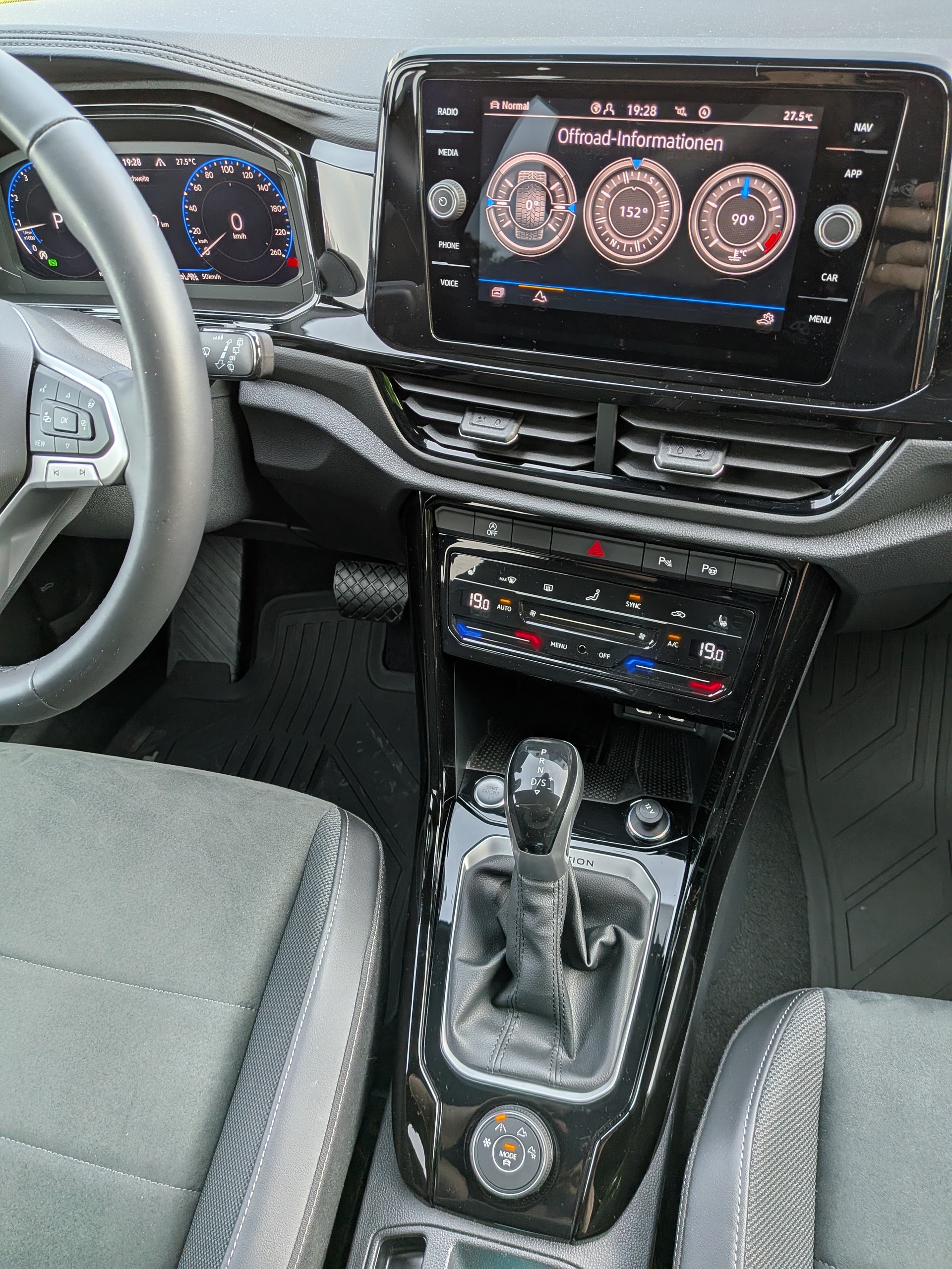 VW 2.0 TSI Style DSG 4motion-image-11