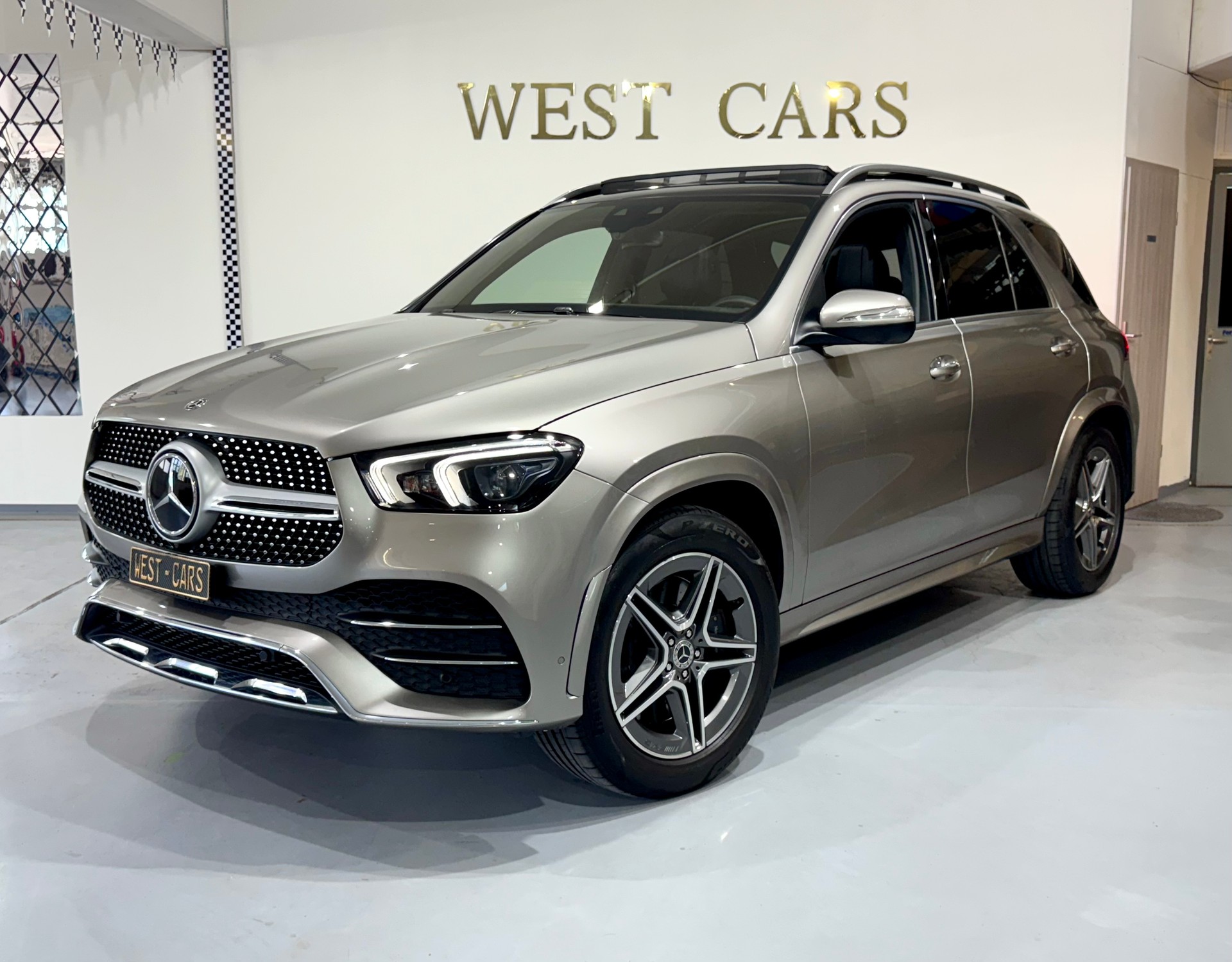 MERCEDES-BENZ GLE 450 4Matic AMG Line 9G-Tronic **Vollausstattung**7 Plätzer**