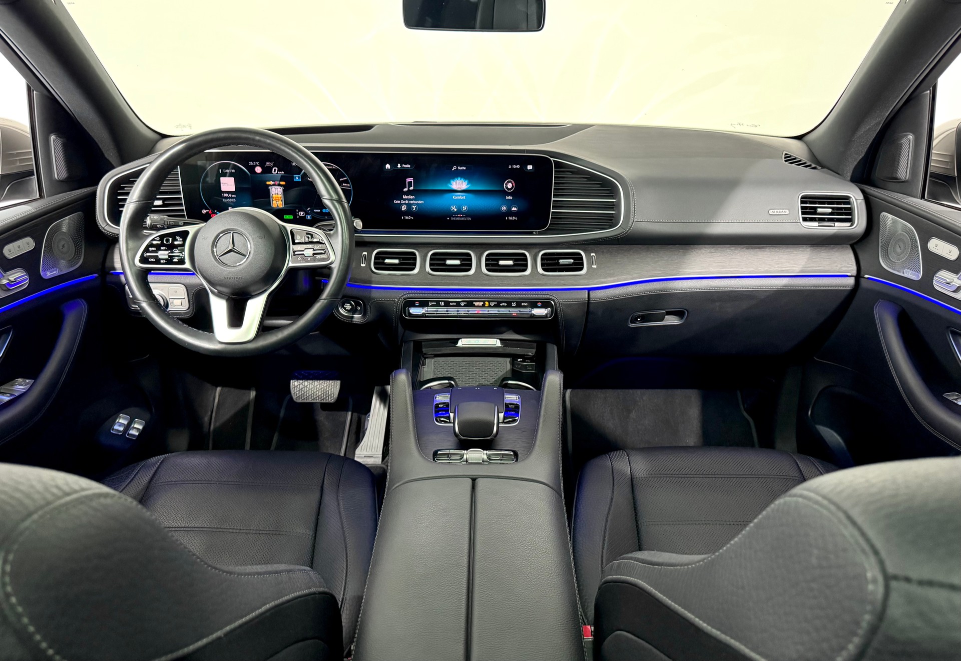 MERCEDES-BENZ GLE 450 4Matic AMG Line 9G-Tronic **Vollausstattung**7 Plätzer**-image-9