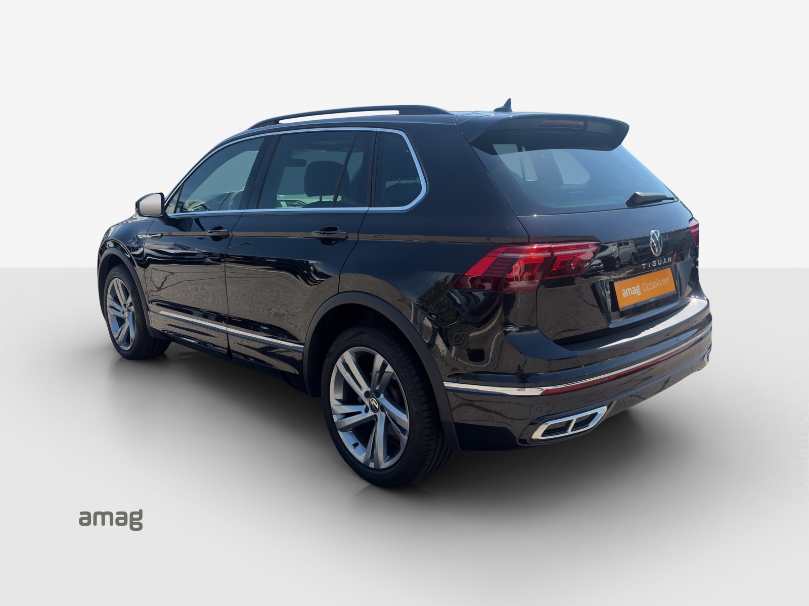 VW Tiguan 2.0 TDI SCR R-Line 4Motion DSG-showroom-element-2