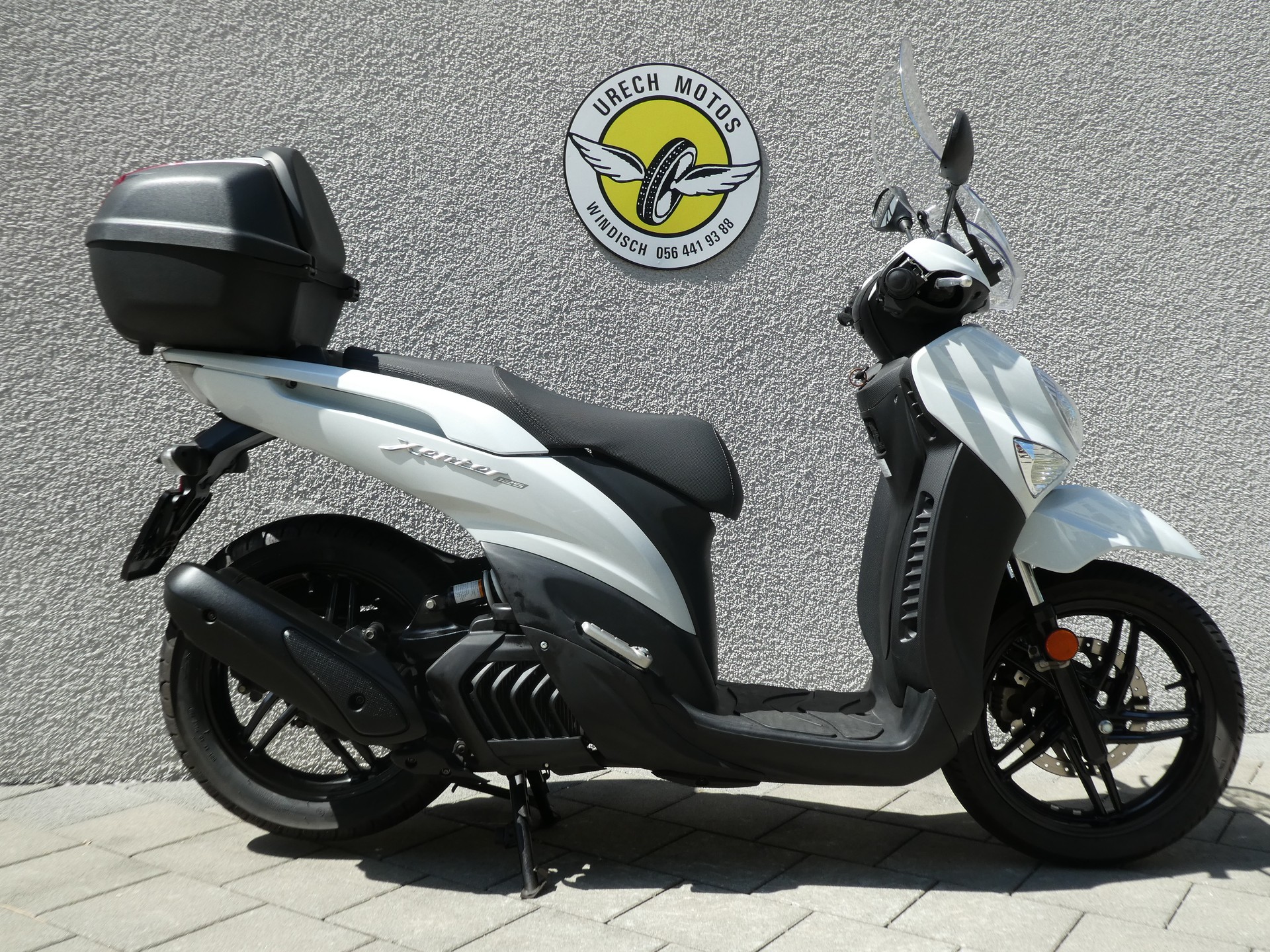 YAMAHA Xenter 125 UBS-showroom-element-2
