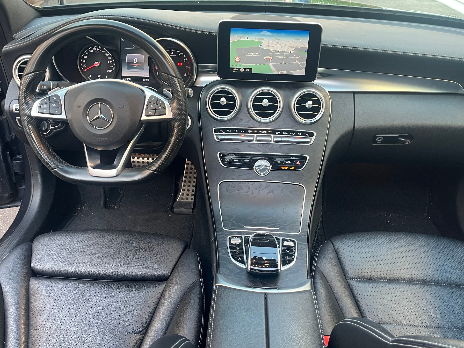 MERCEDES-BENZ C 300 AMG Line 7G-Tronic-image-14