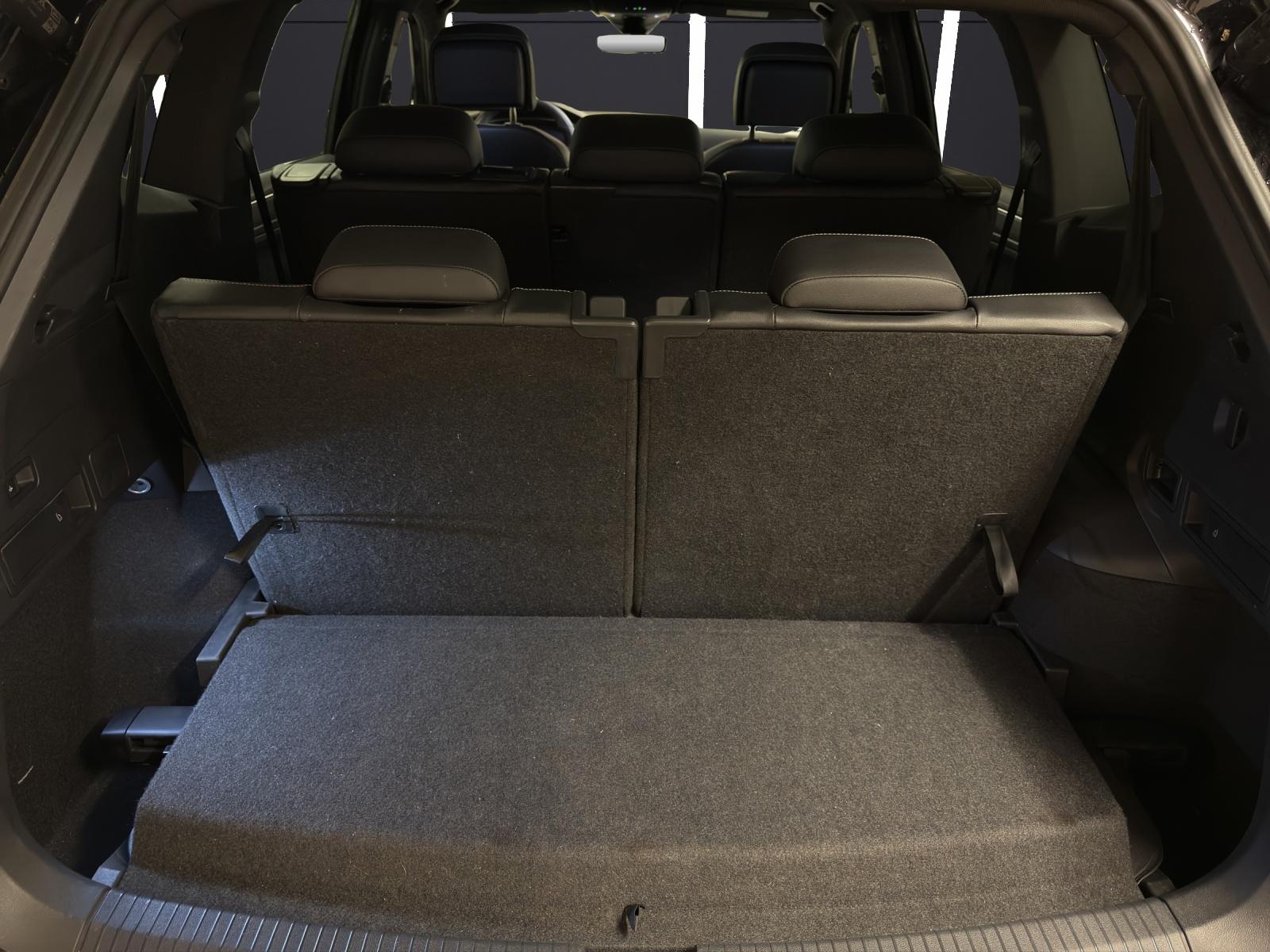 VW Tiguan Allspace 2.0 TSI R-Line DSG 7 Plätzer-image-4
