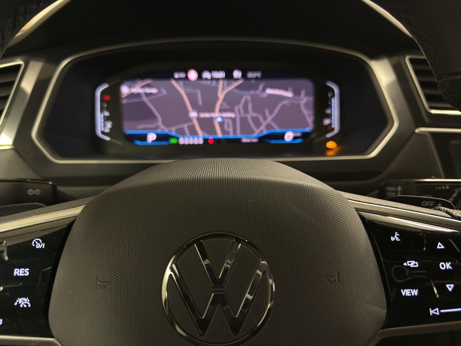 VW Tiguan Allspace 2.0 TSI R-Line DSG 7 Plätzer-image-14
