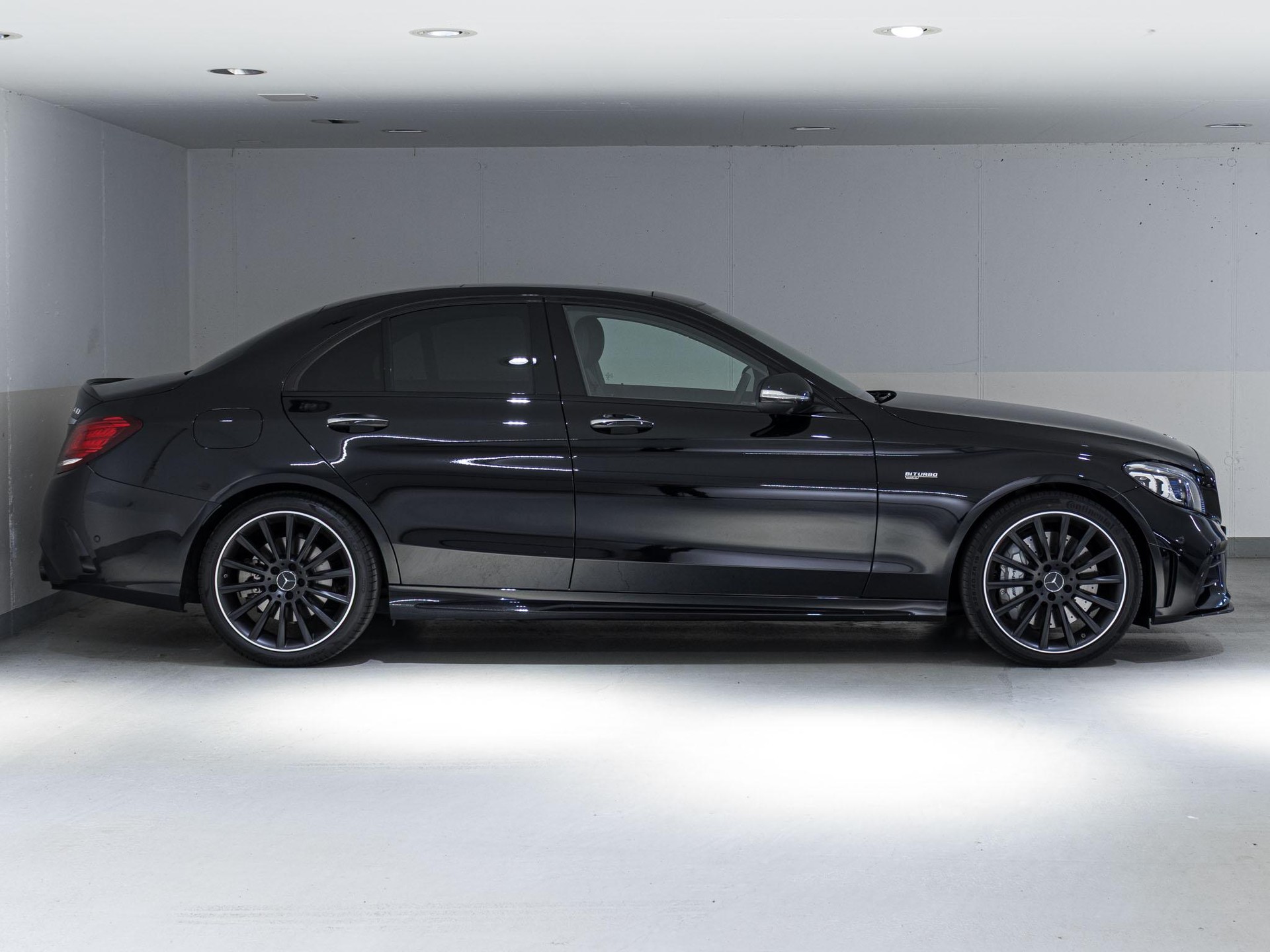 MERCEDES-BENZ C 43 AMG 4MATIC-image-1