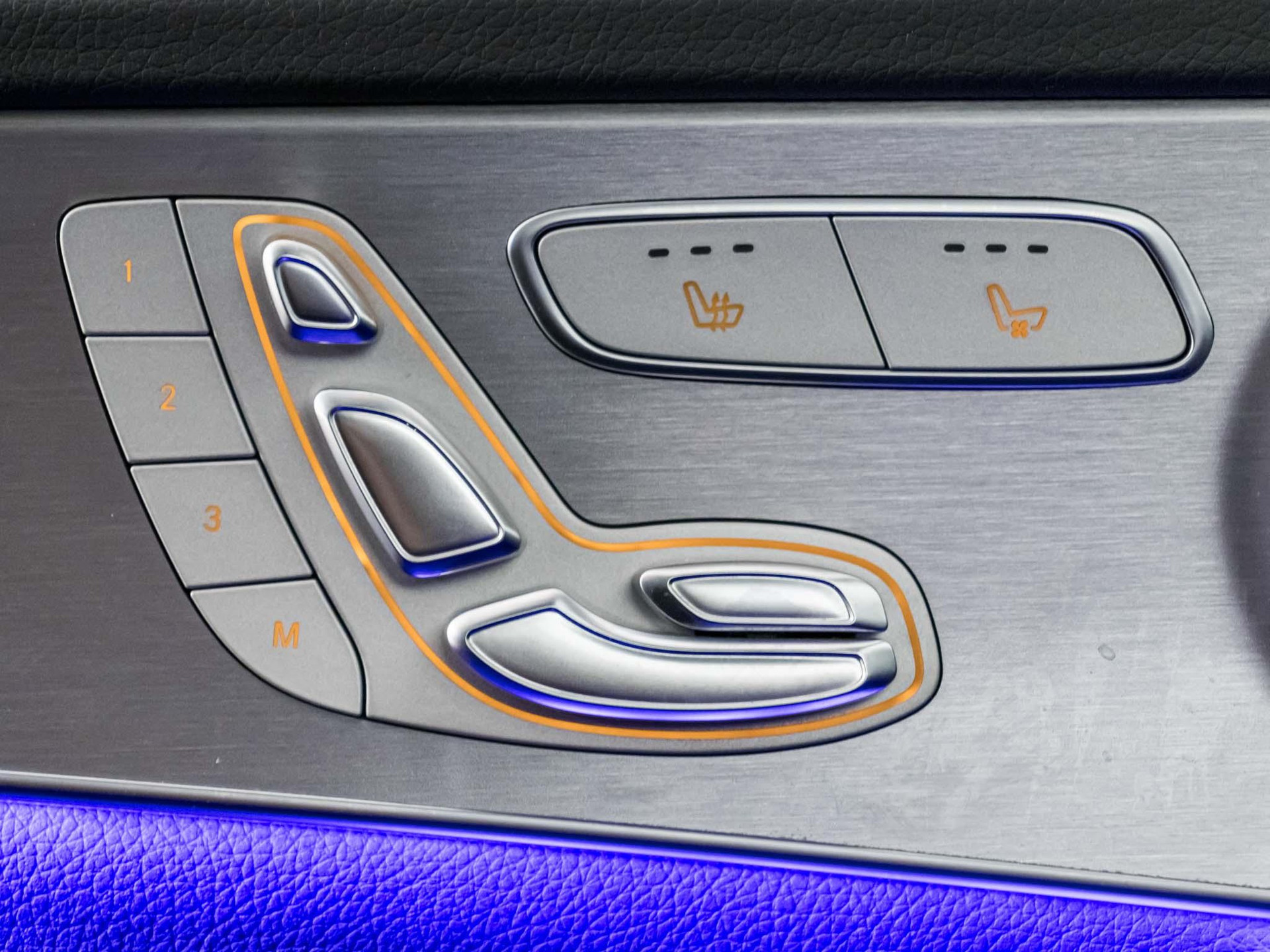 MERCEDES-BENZ C 43 AMG 4MATIC-image-12