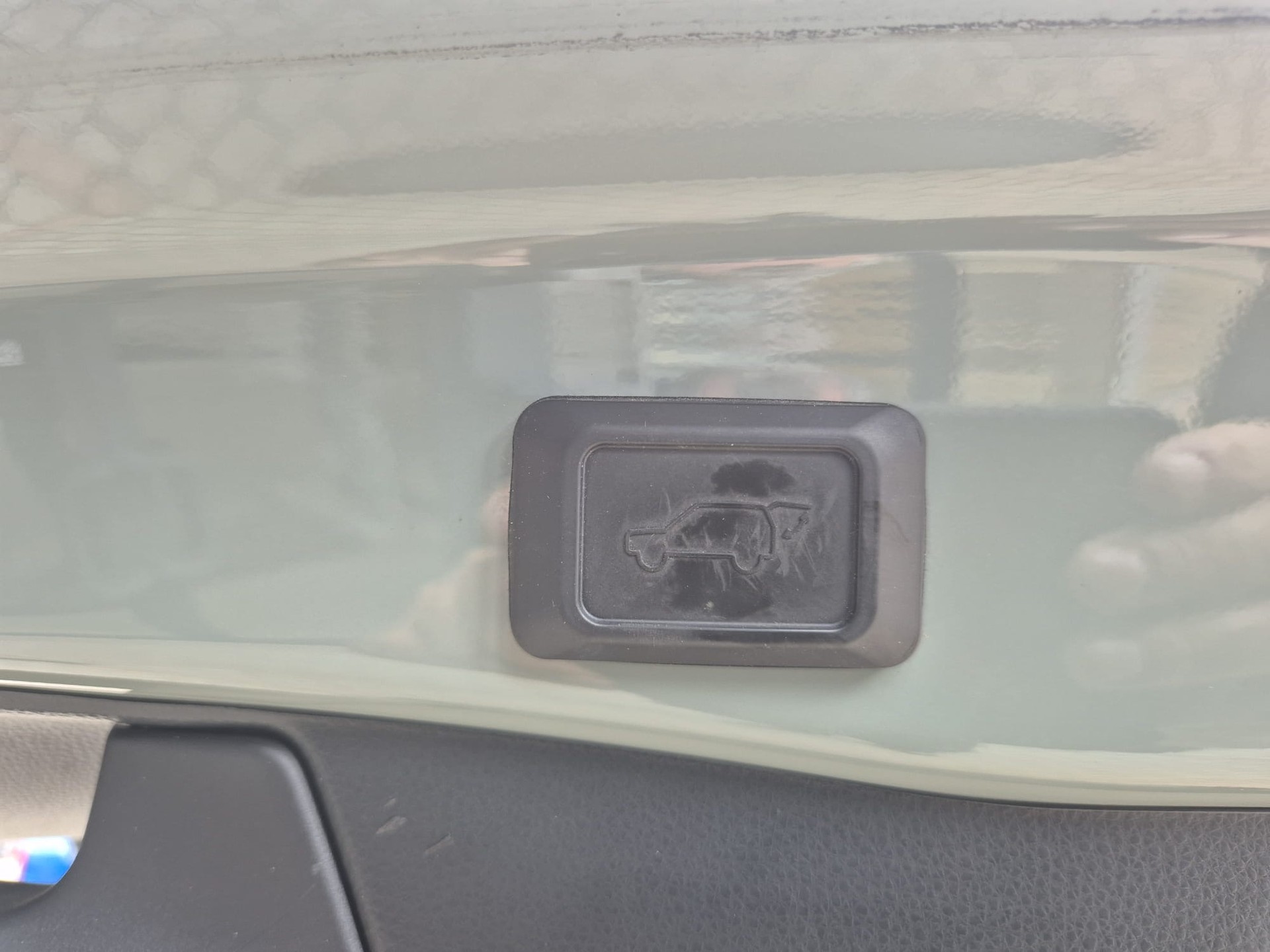 TOYOTA RAV-4 2.5 HSD ADVENTURE e-CVT 4WD-image-9