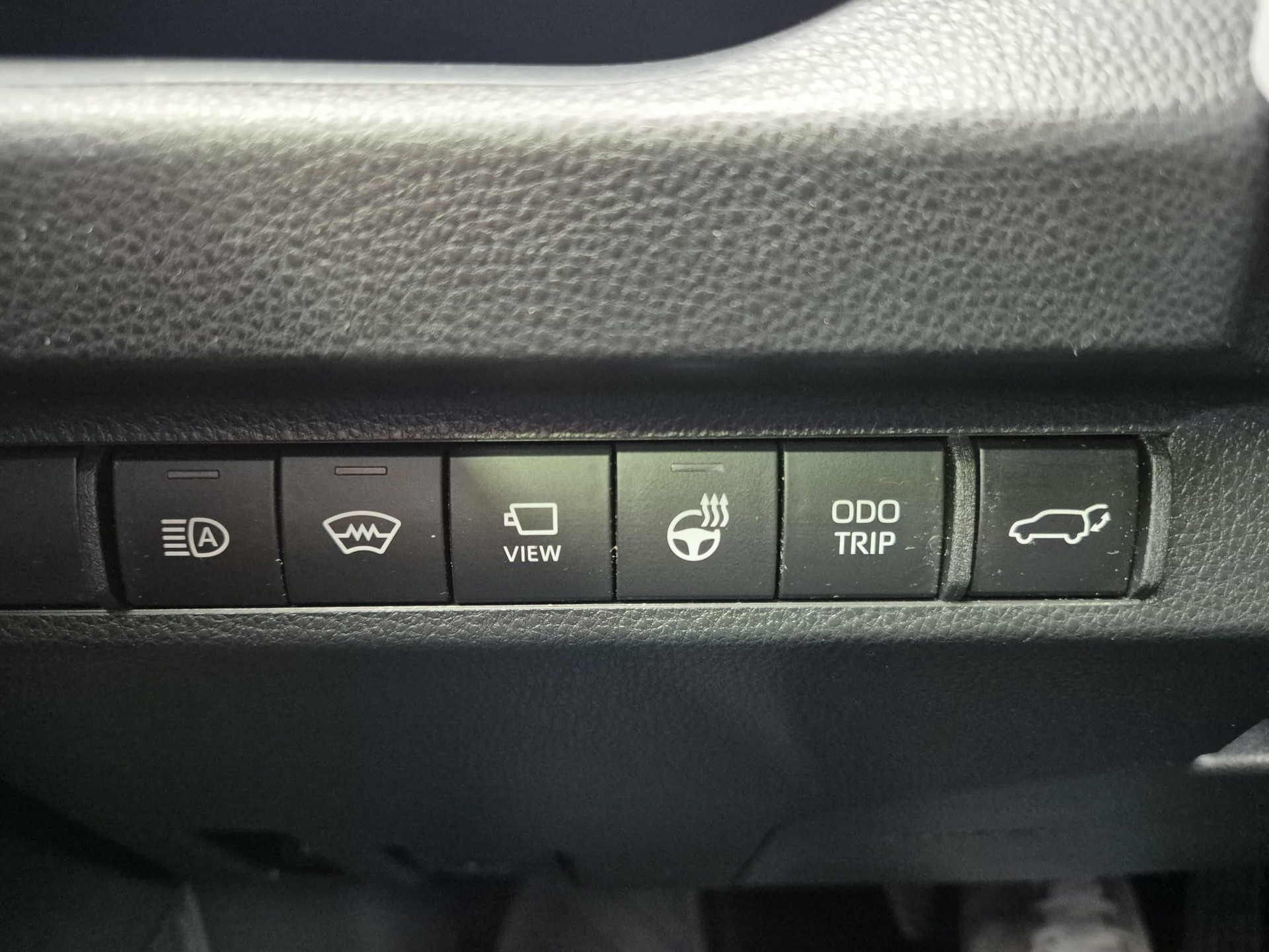 TOYOTA RAV-4 2.5 HSD ADVENTURE e-CVT 4WD-image-6