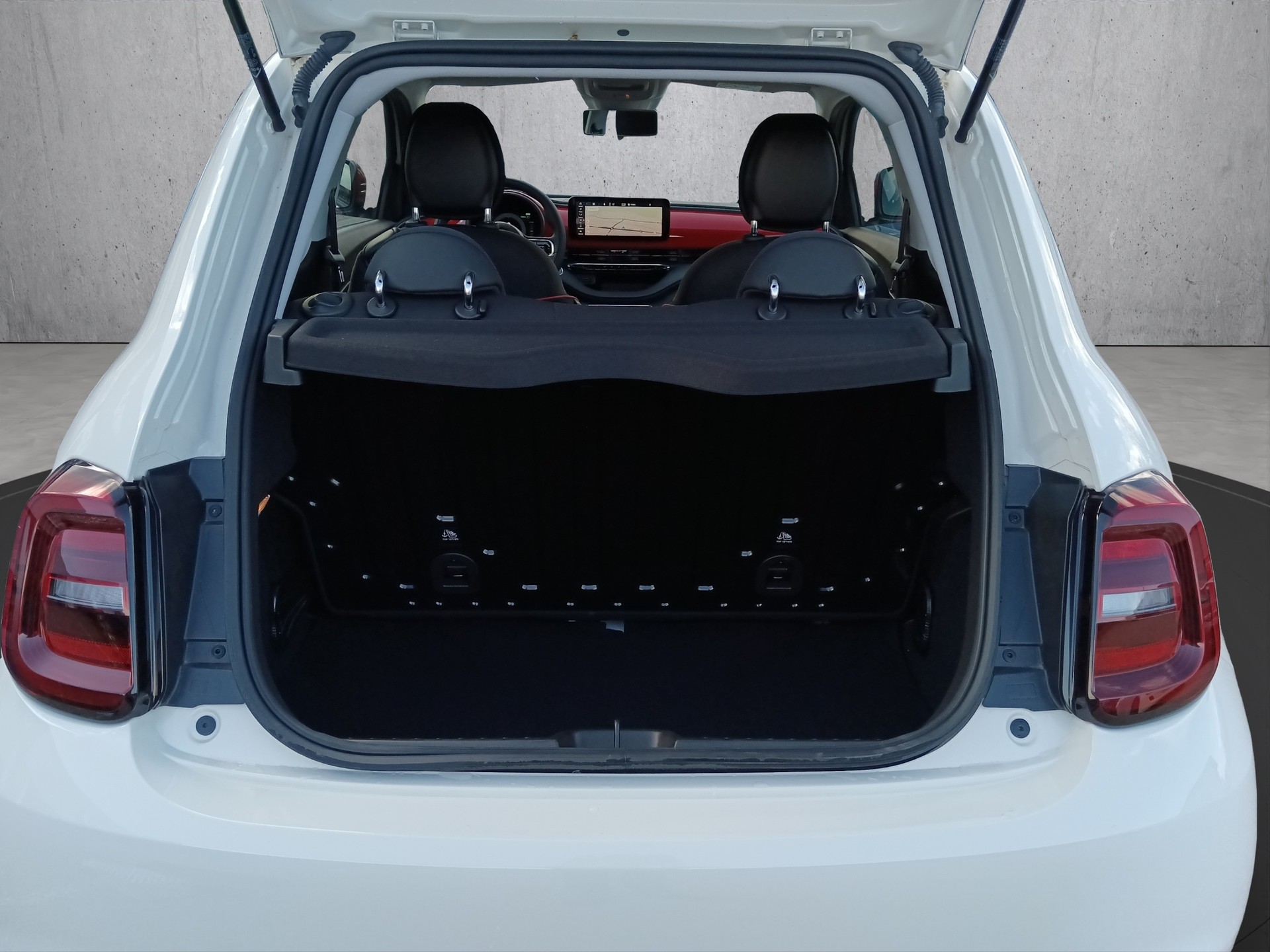 FIAT 500e Berline RED-image-12