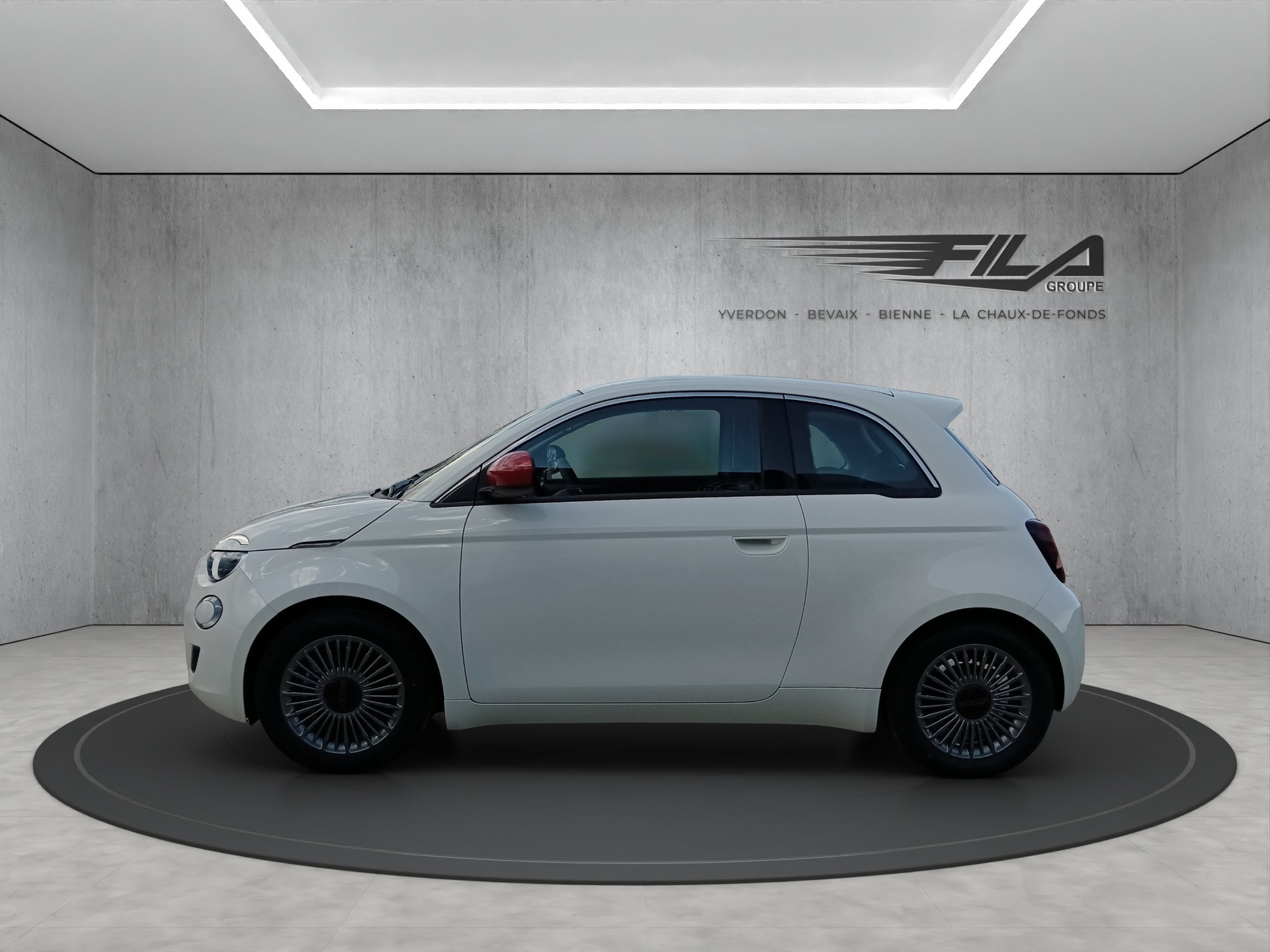 FIAT 500e Berline RED-image-2