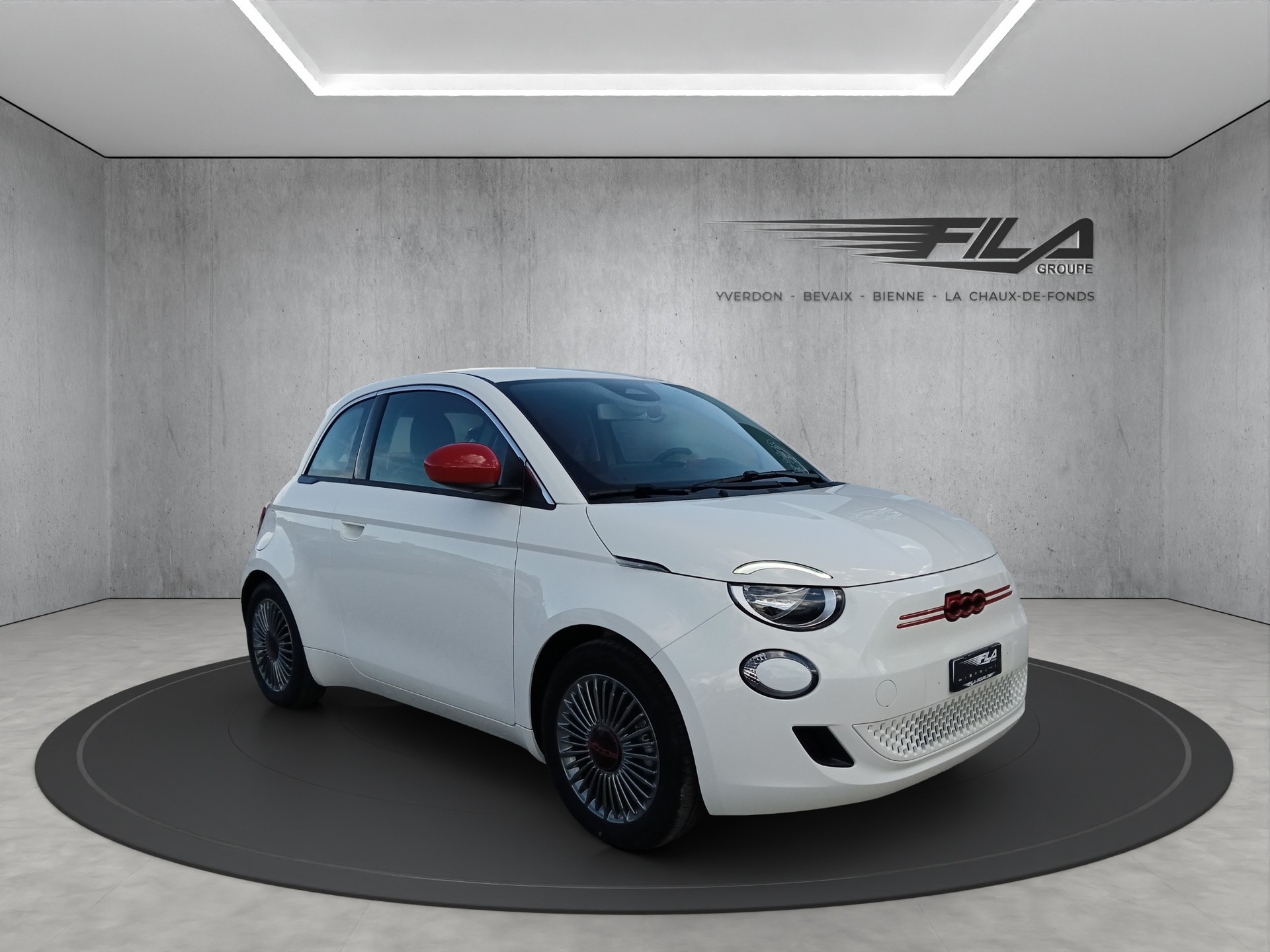 FIAT 500e Berline RED-image-5