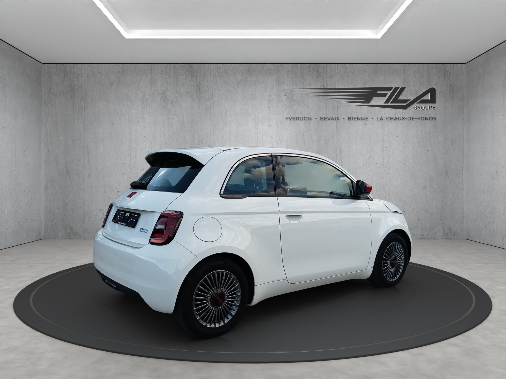FIAT 500e Berline RED-image-4
