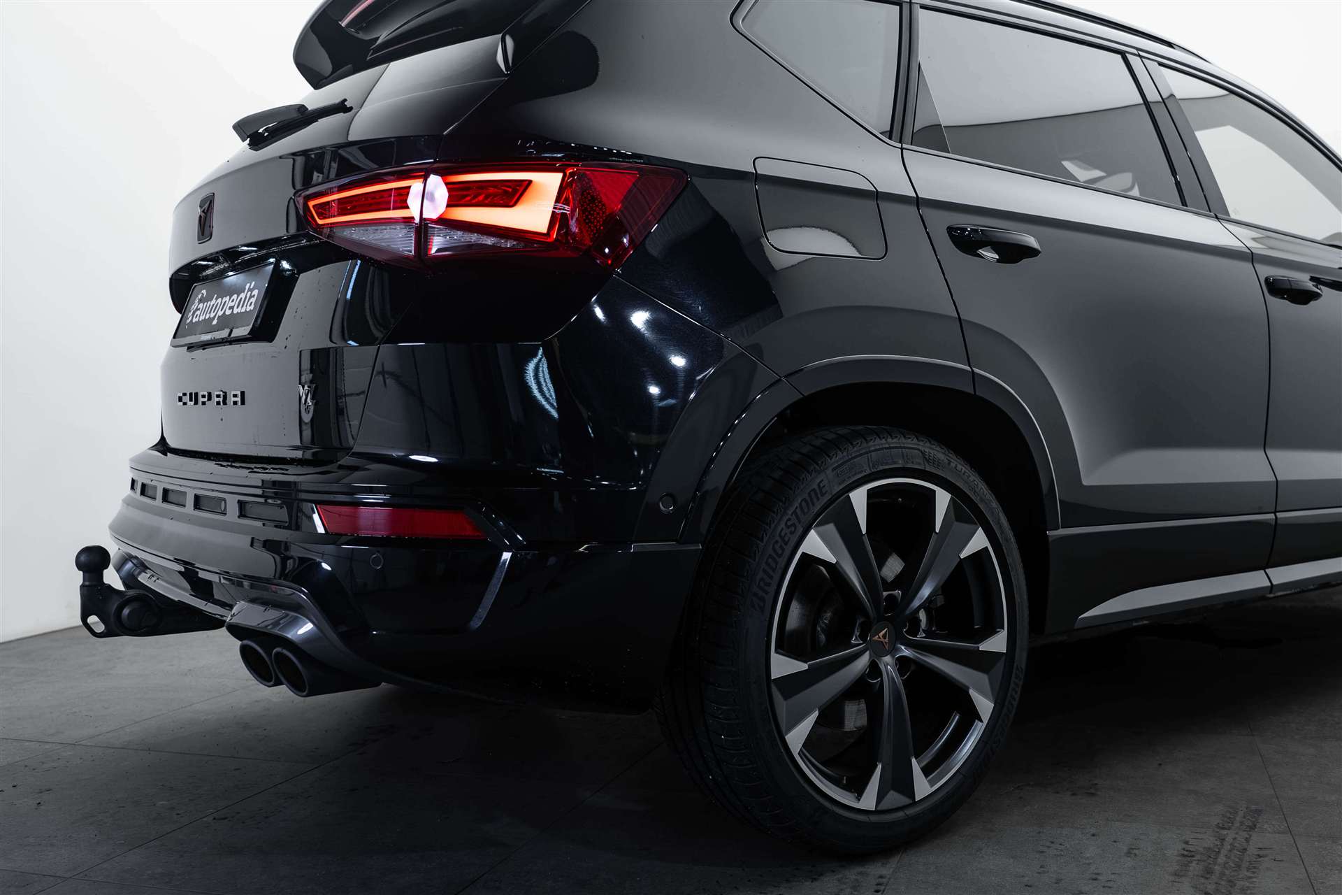 CUPRA Ateca 2.0TSI VZ 4Drive DSG 300PS-showroom-element-3