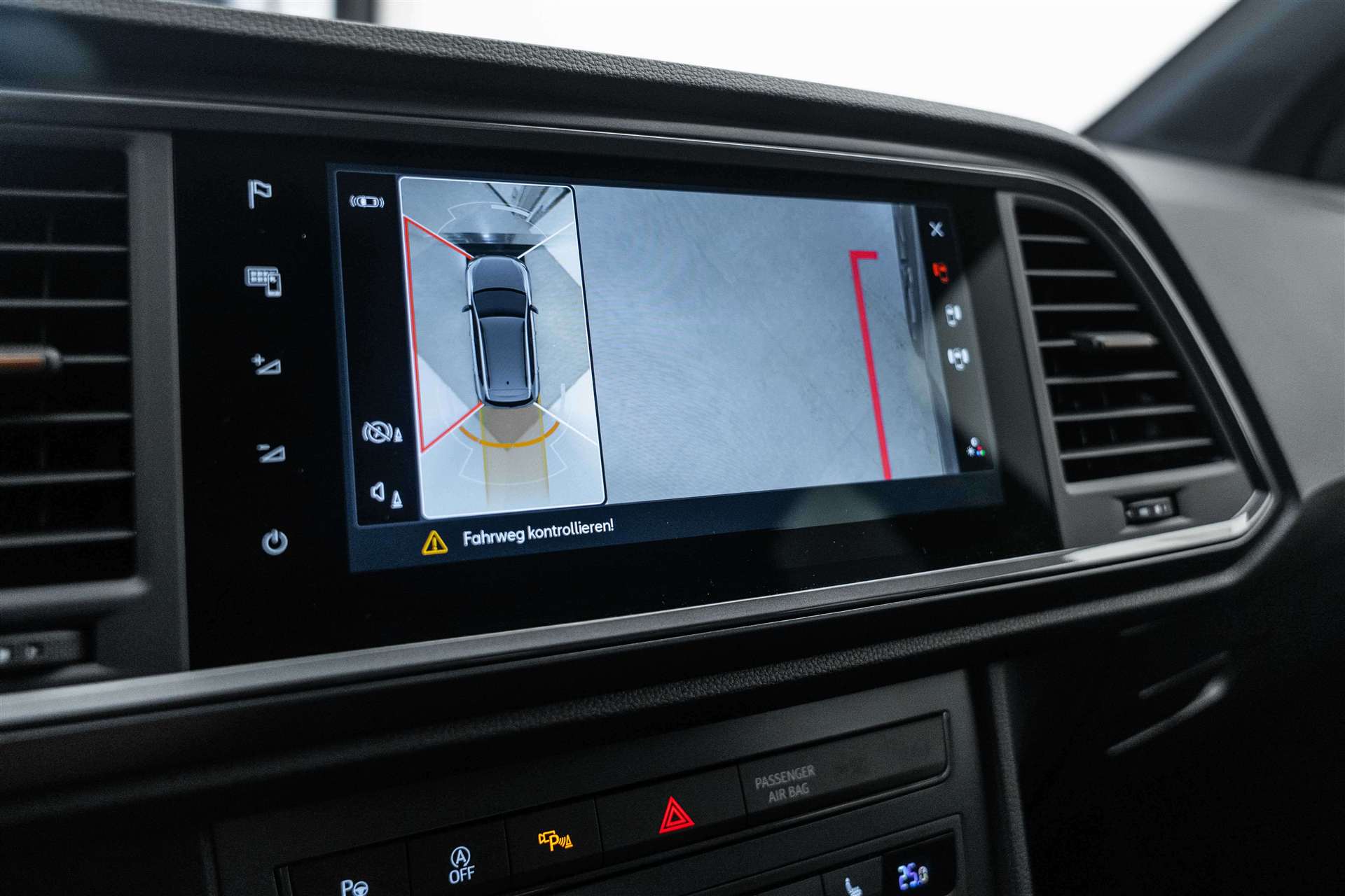 CUPRA Ateca 2.0TSI VZ 4Drive DSG 300PS-image-17