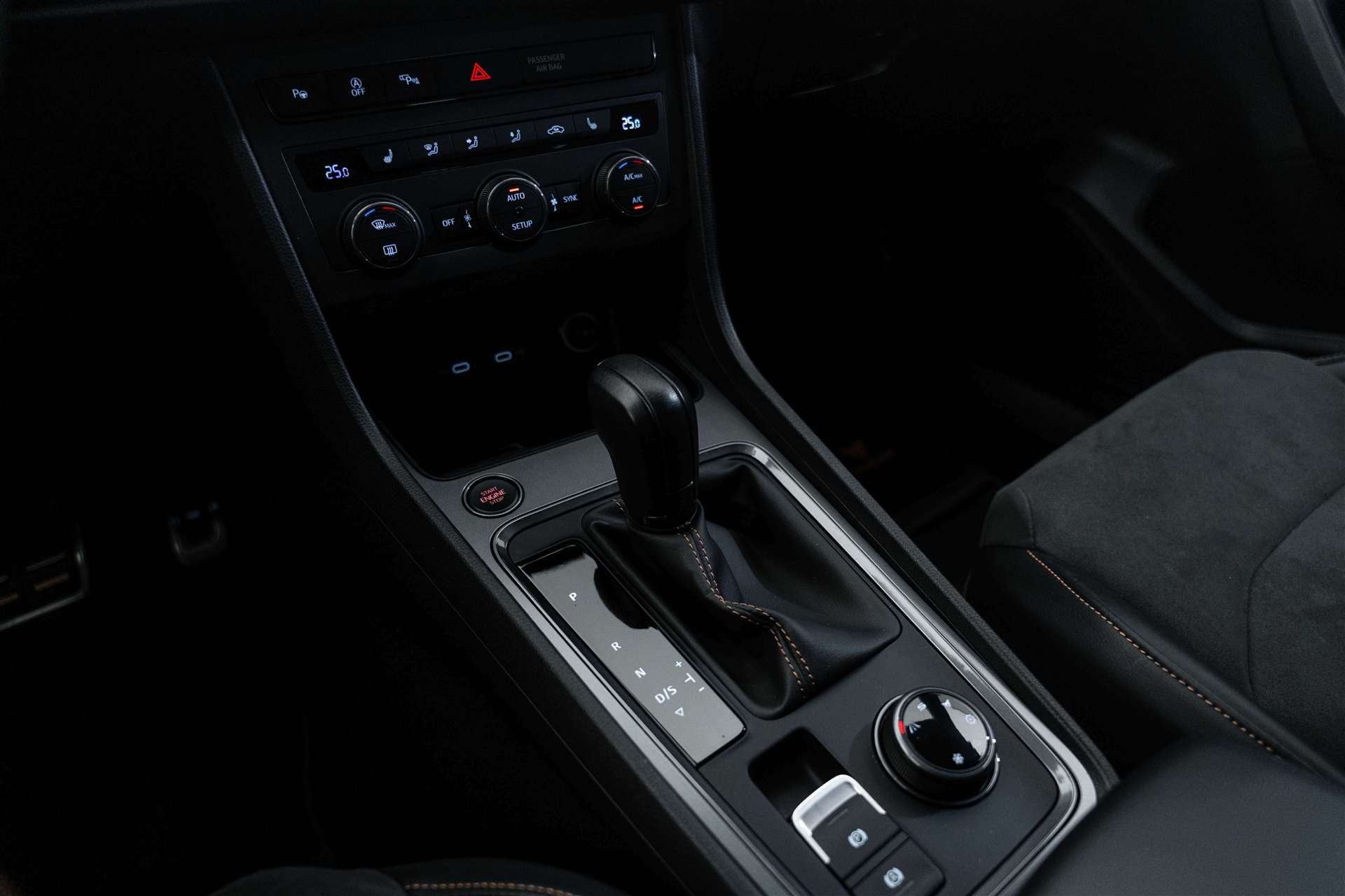CUPRA Ateca 2.0TSI VZ 4Drive DSG 300PS-image-22