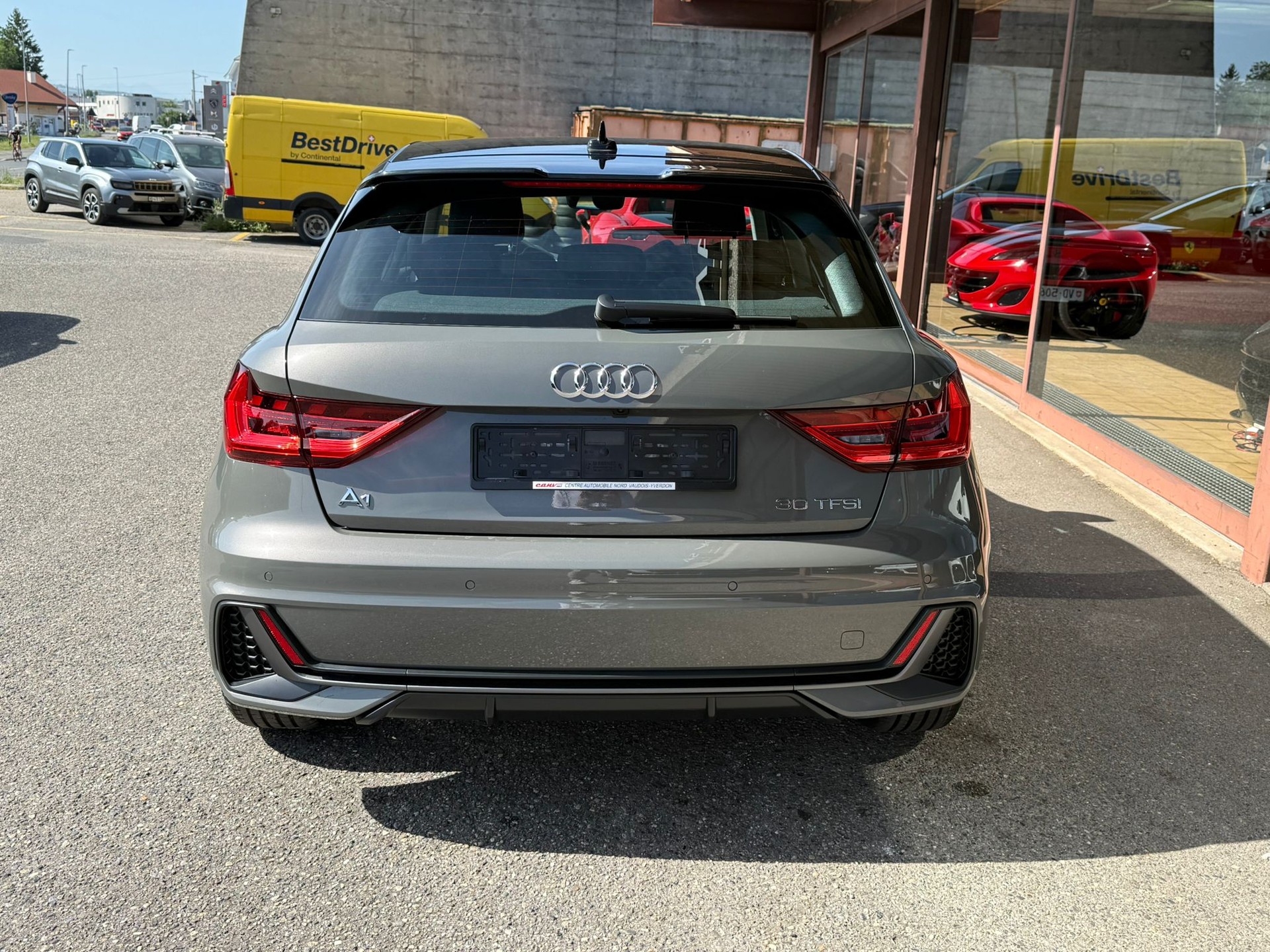 AUDI A1 Sportback 30 TFSI S Line S-tronic-image-4