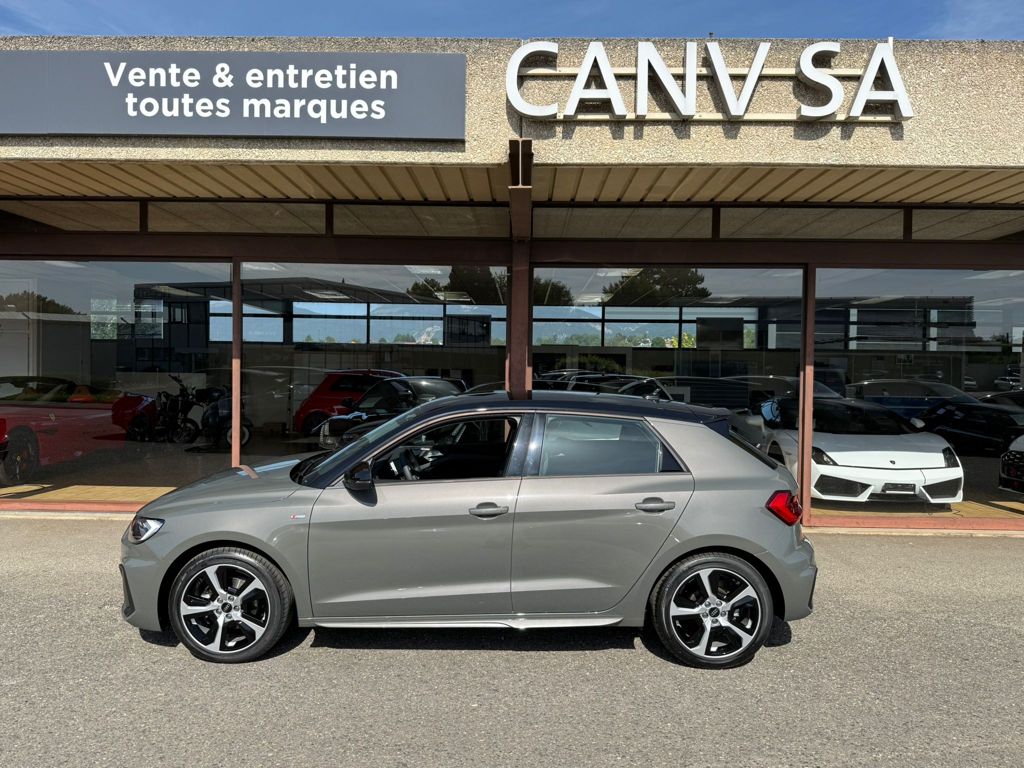 Car photo