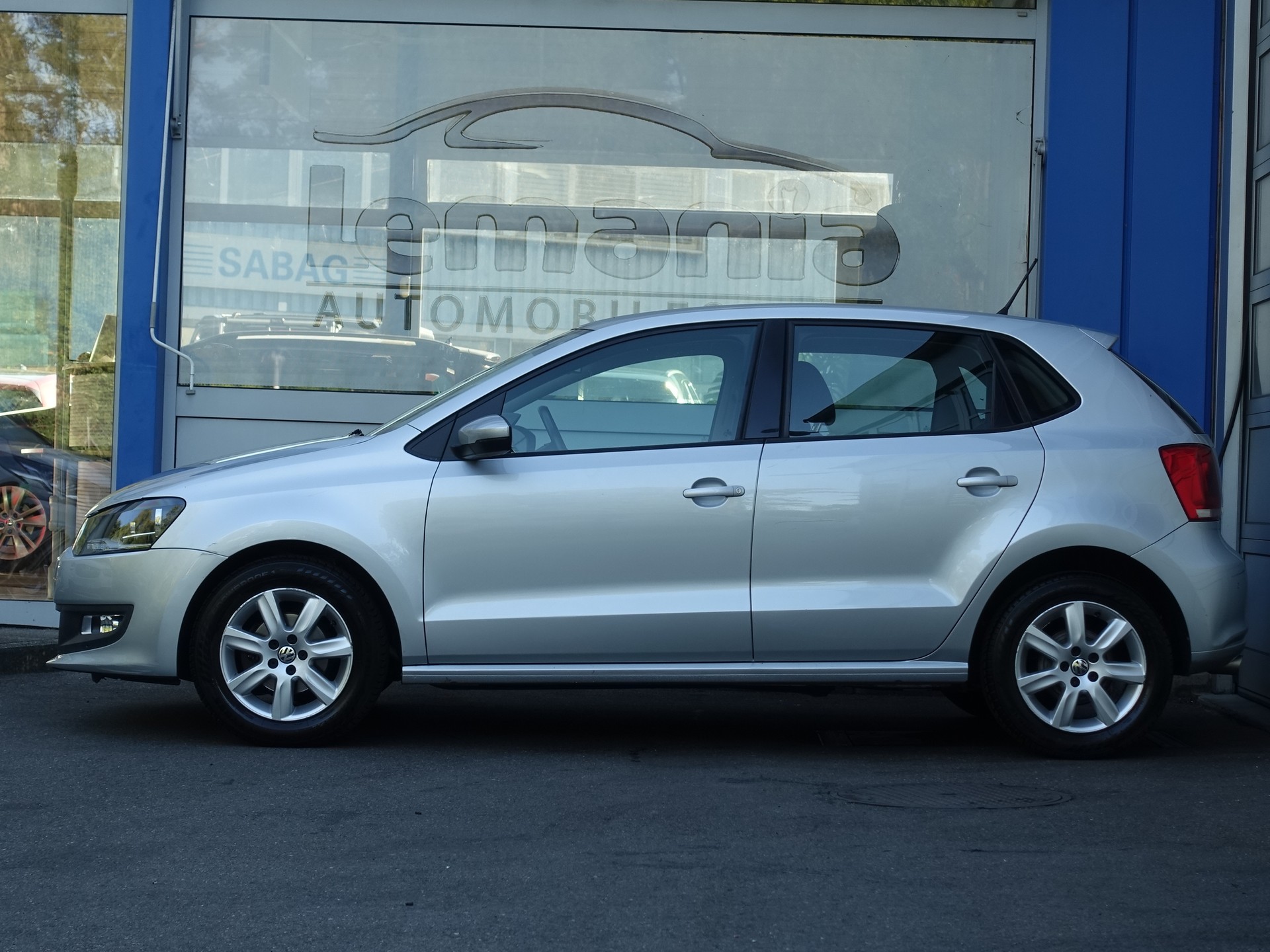 VW Polo 1.4 16V Trendline-image-7