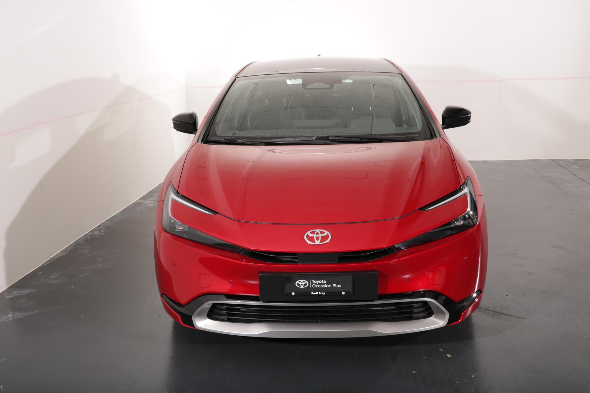 TOYOTA Prius 2.0 Plug-In-Hybrid Premium-image-12