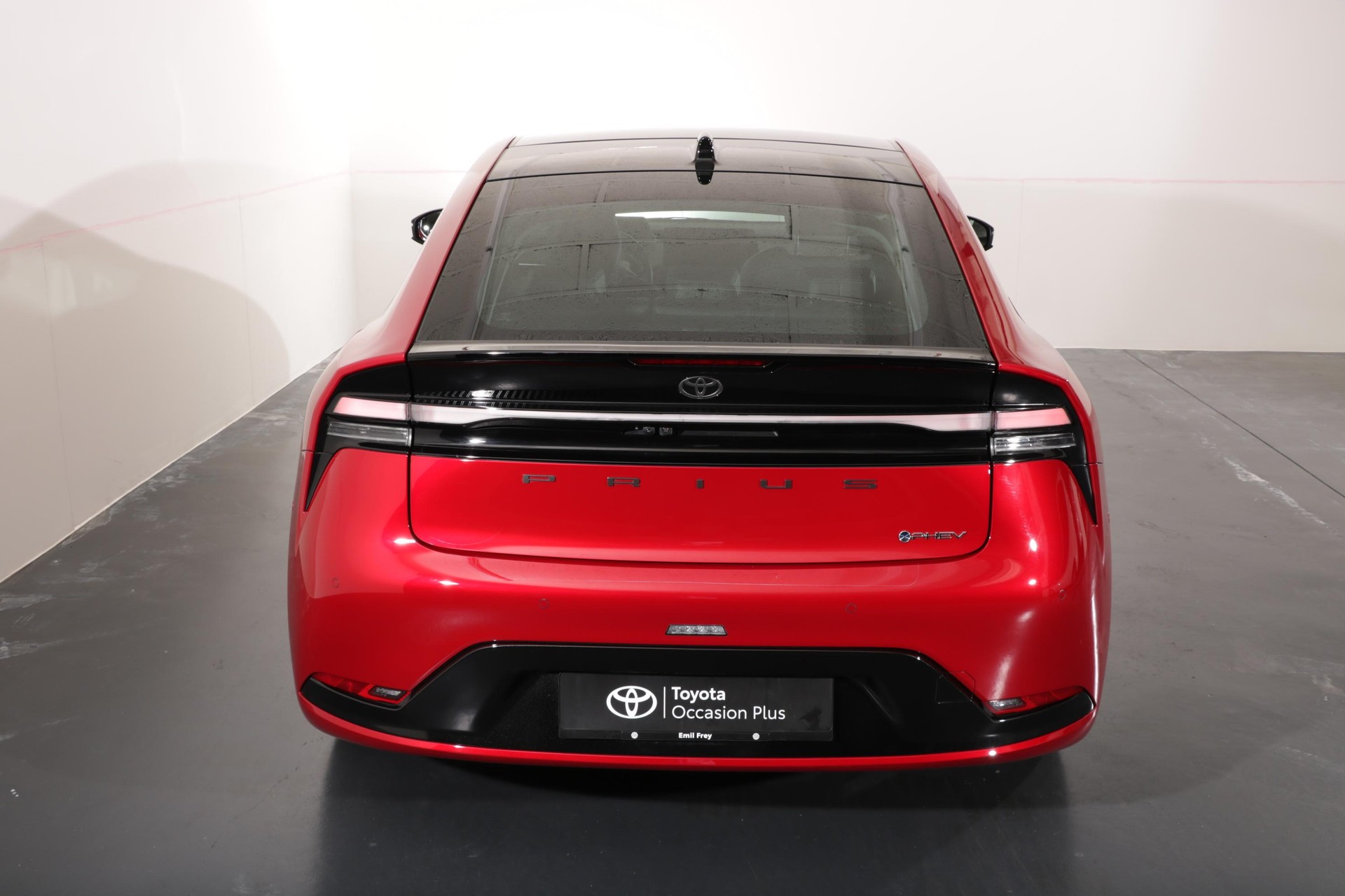 TOYOTA Prius 2.0 Plug-In-Hybrid Premium-image-11
